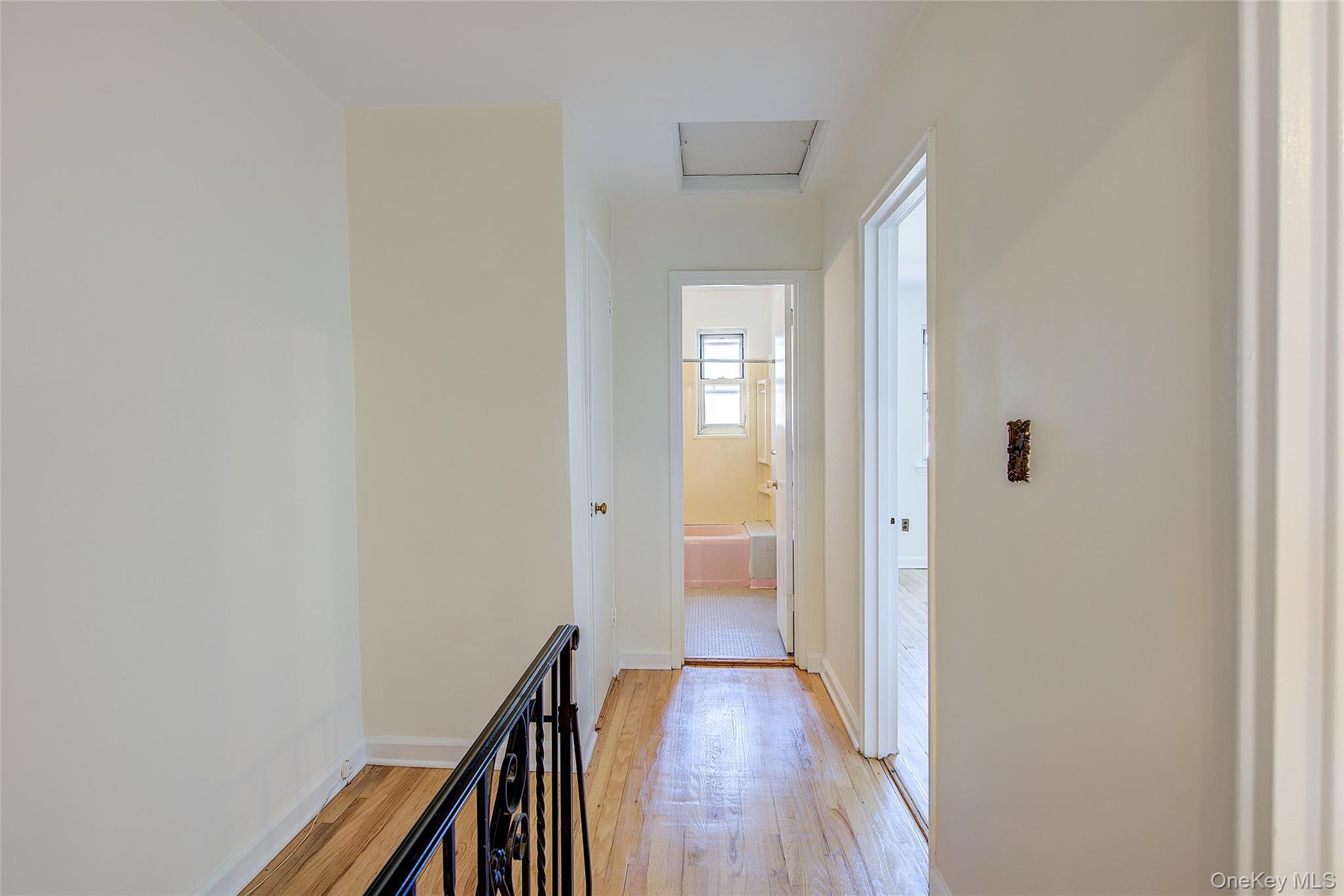 Single Family 207th Street Queens, NY 11364, MLS-1033964-28