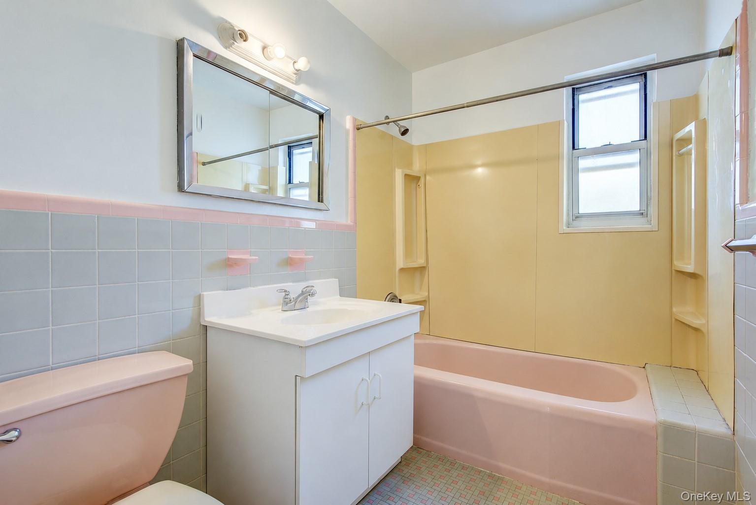 Single Family 207th Street Queens, NY 11364, MLS-1033964-29