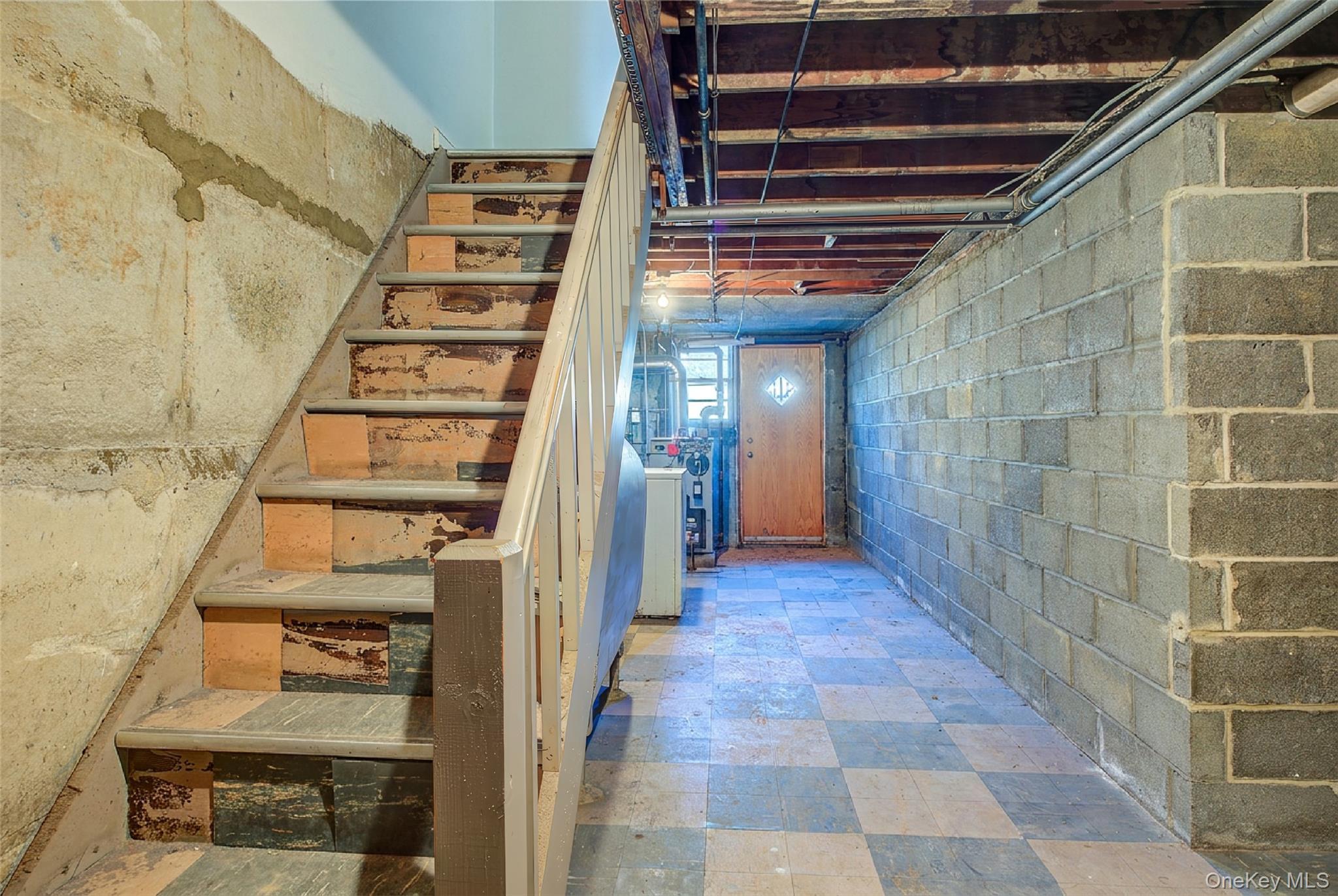 Single Family 207th Street Queens, NY 11364, MLS-1033964-31