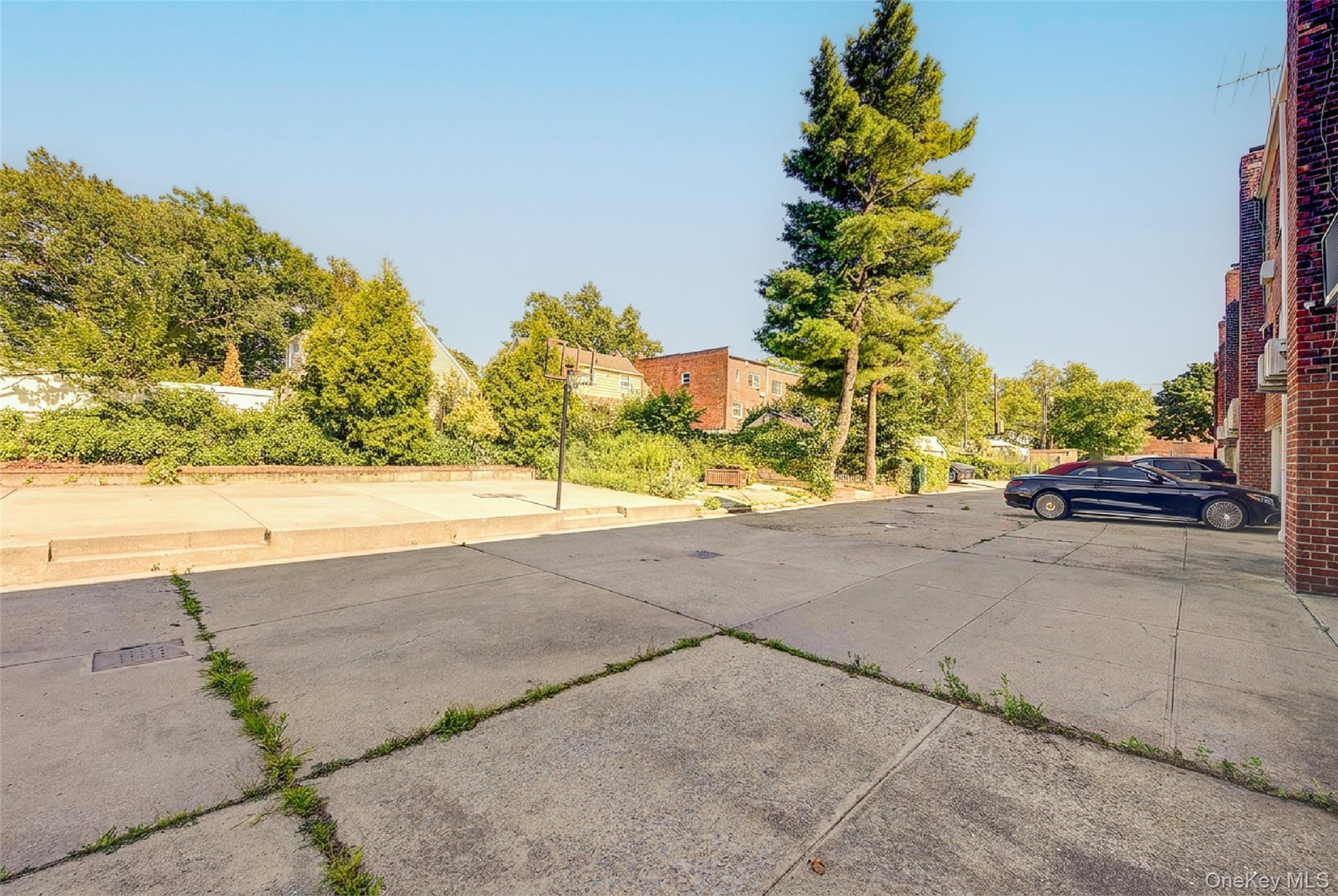 Single Family 207th Street Queens, NY 11364, MLS-1033964-34
