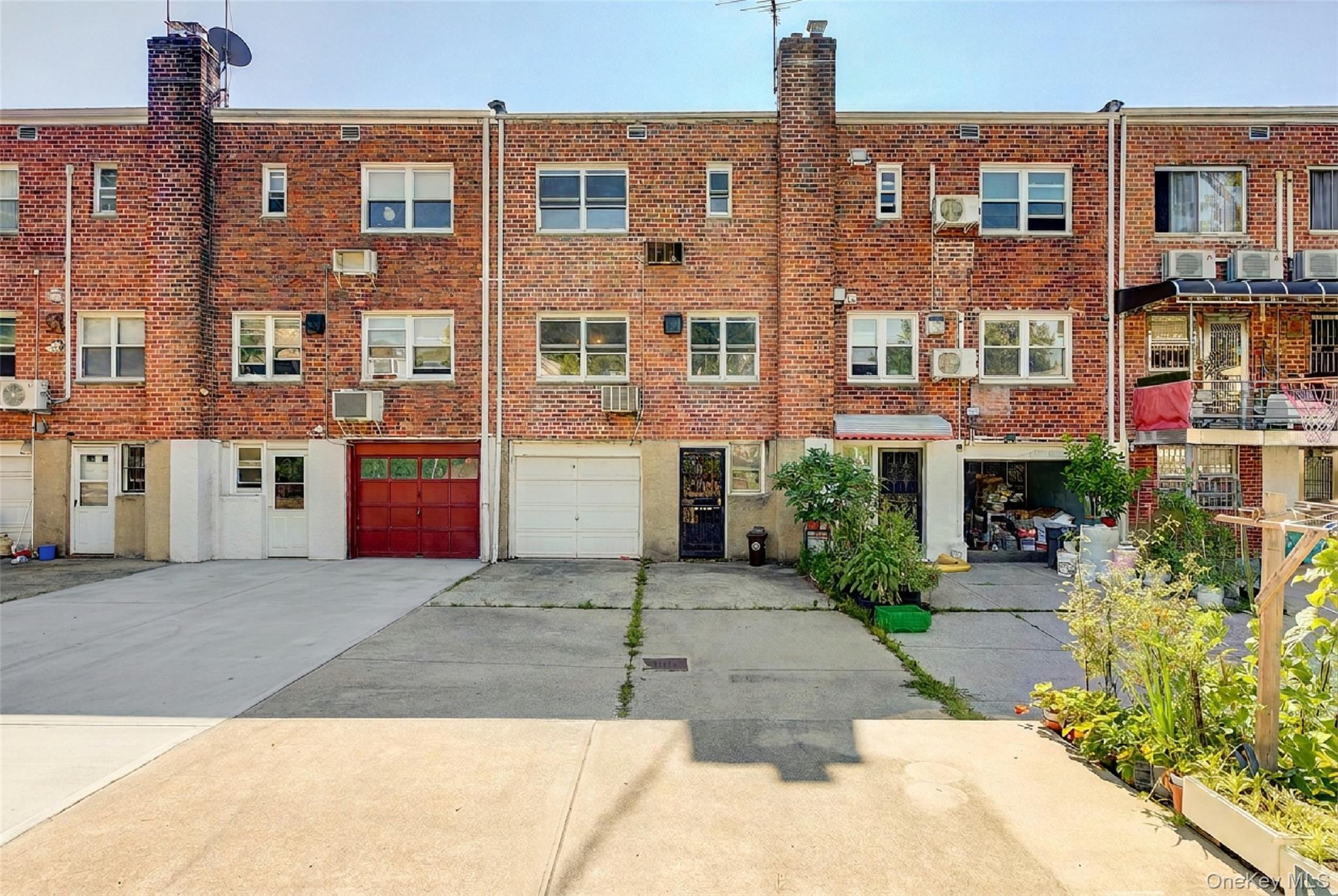 Single Family 207th Street Queens, NY 11364, MLS-1033964-37
