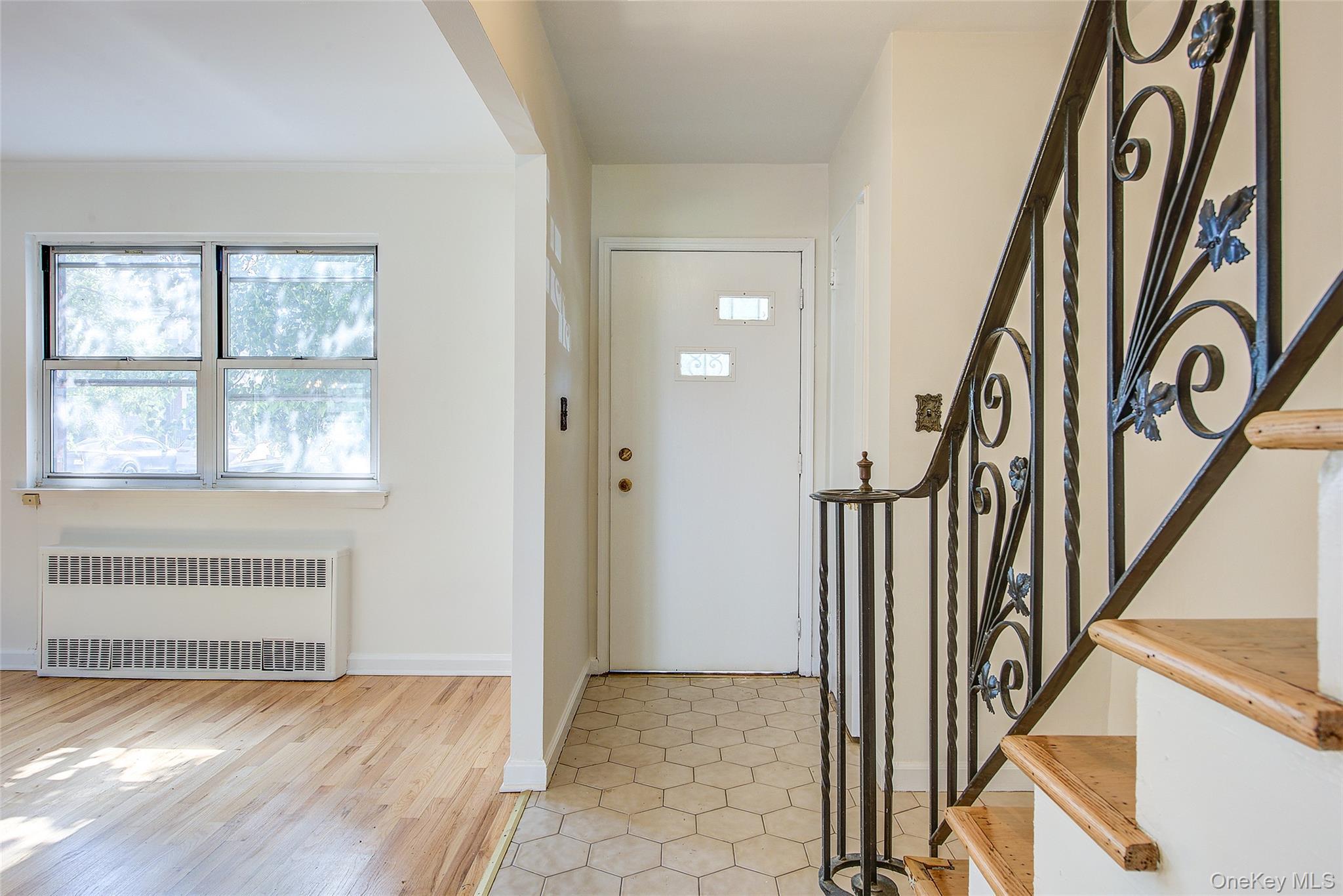 Single Family 207th Street Queens, NY 11364, MLS-1033964-4
