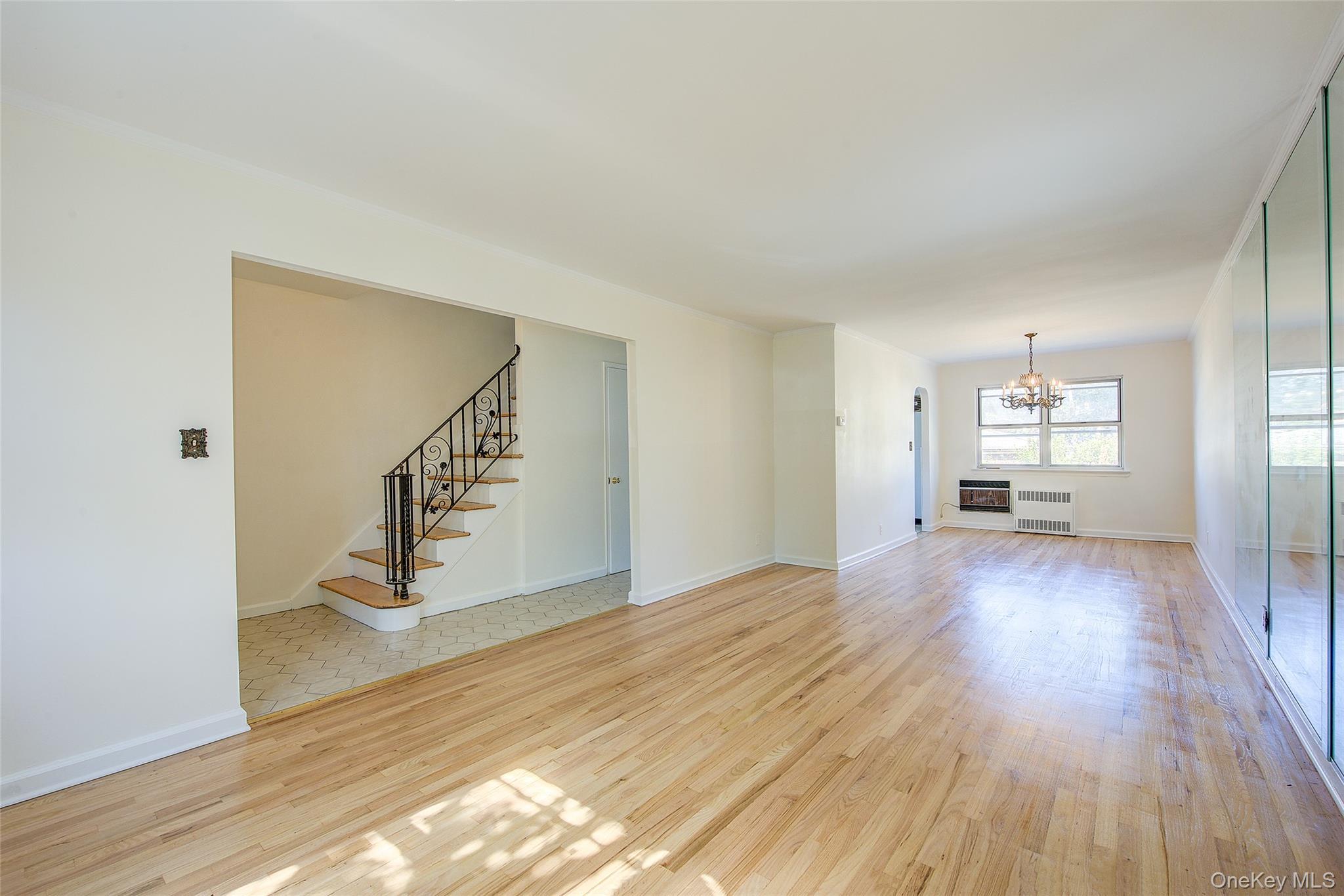 Single Family 207th Street Queens, NY 11364, MLS-1033964-7