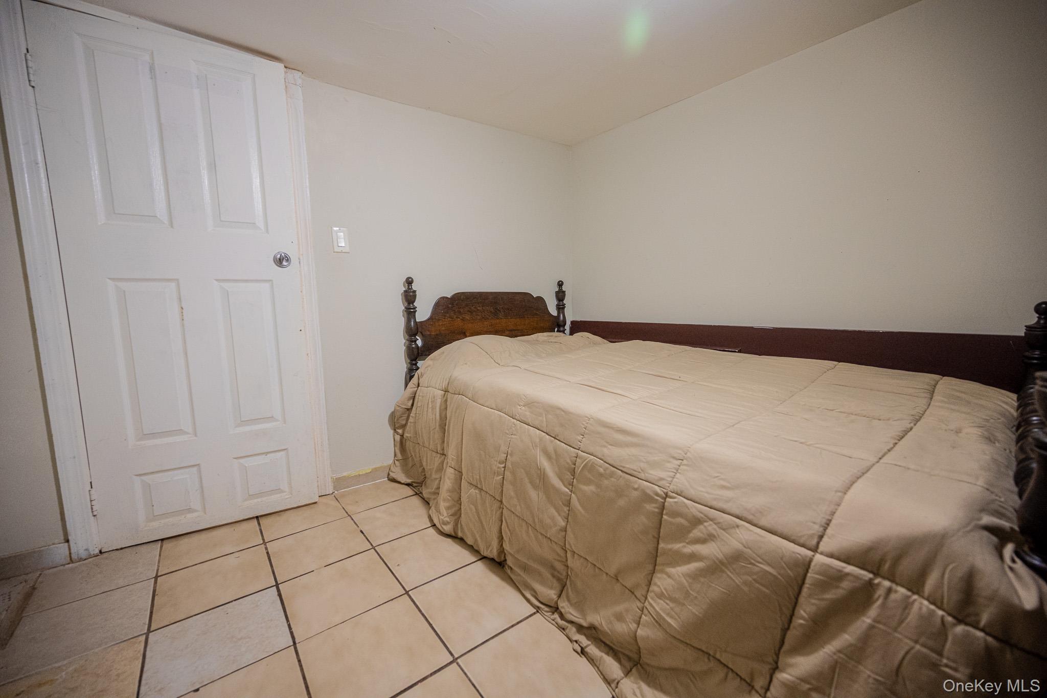 Single Family Montauk Avenue  Brooklyn, NY 11208, MLS-1033974-12