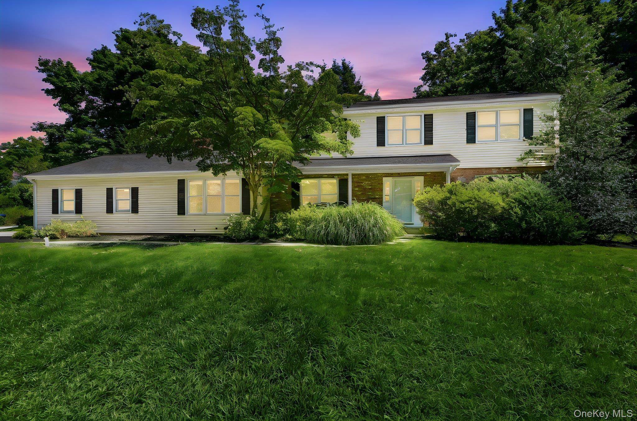 Single Family Hampton Place Westchester County, NY 10536, MLS-1033996-19