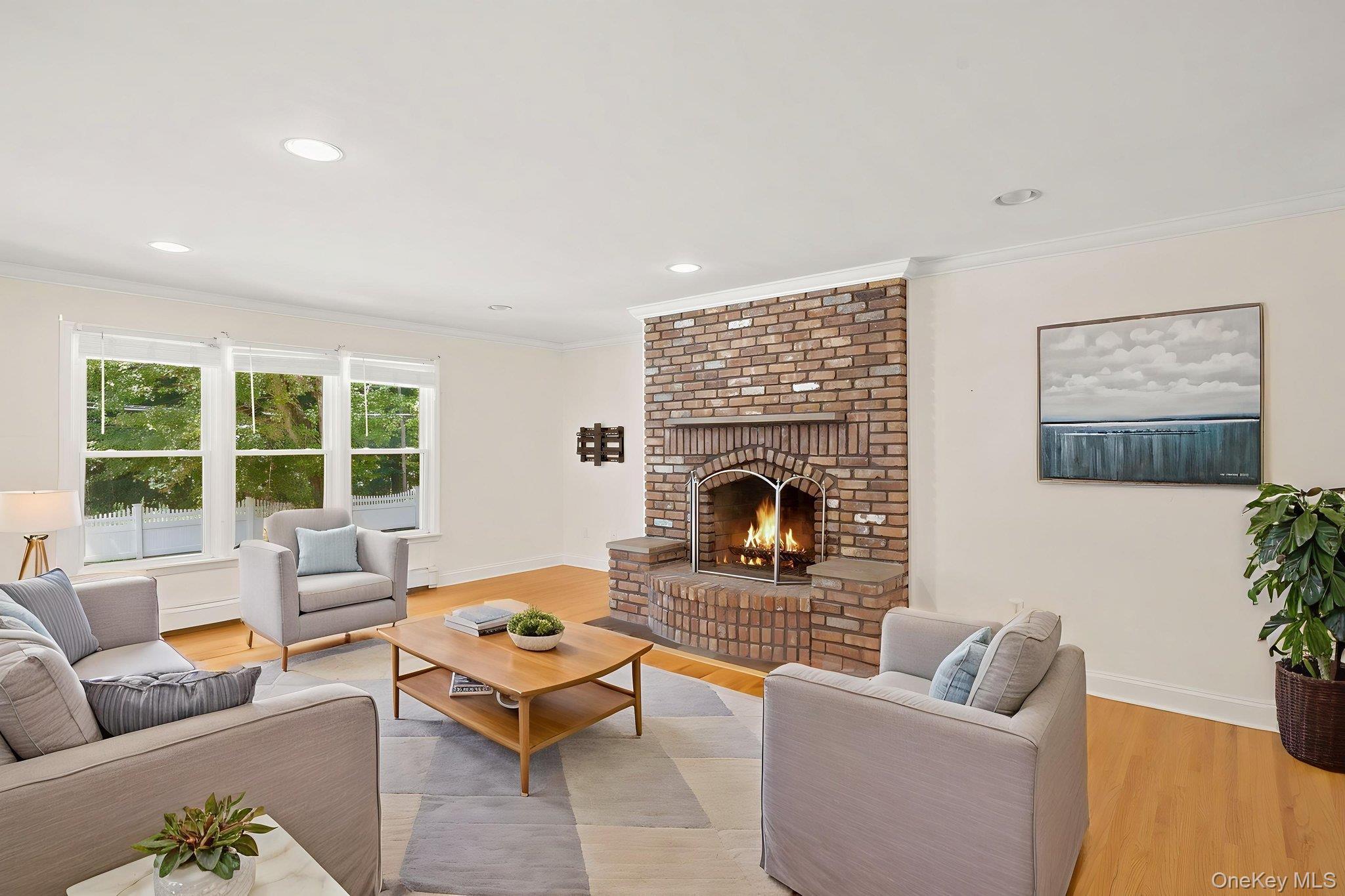 Single Family Hampton Place Westchester County, NY 10536, MLS-1033996-4