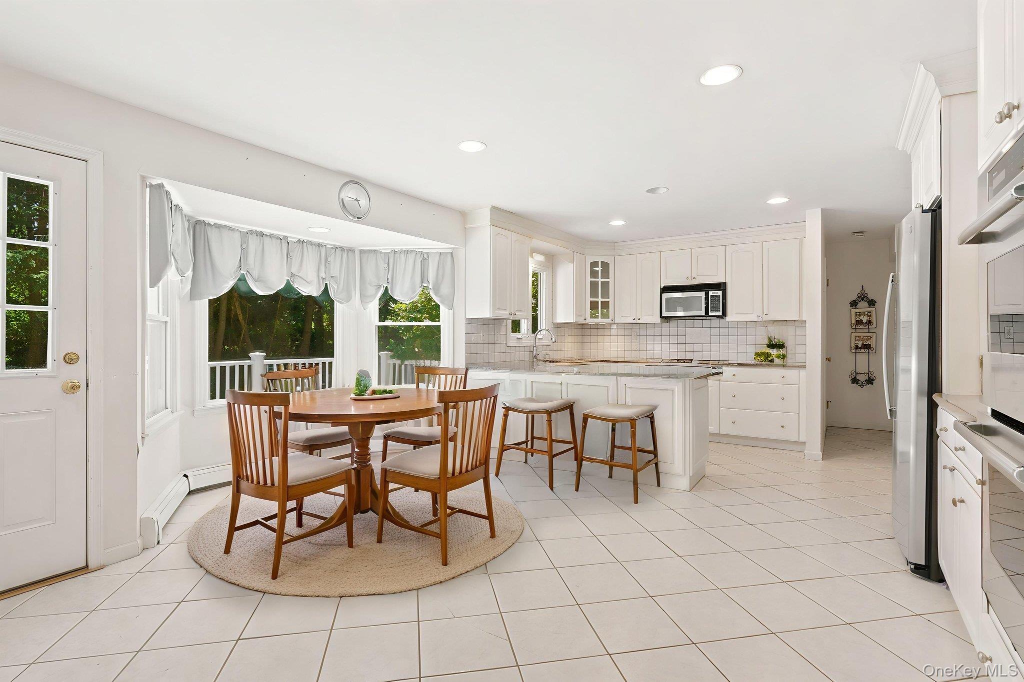 Single Family Hampton Place Westchester County, NY 10536, MLS-1033996-5