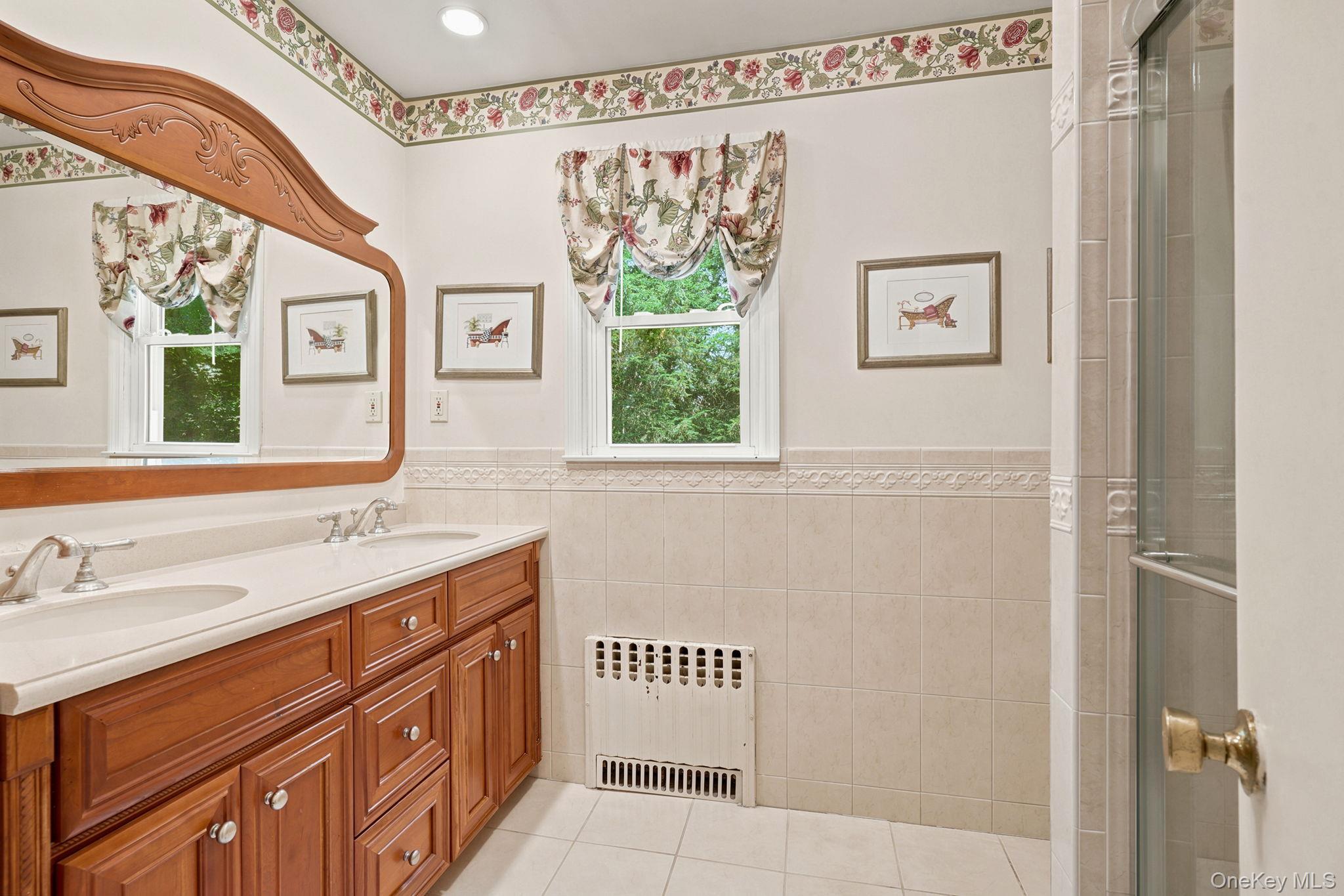 Single Family Hampton Place Westchester County, NY 10536, MLS-1033996-9