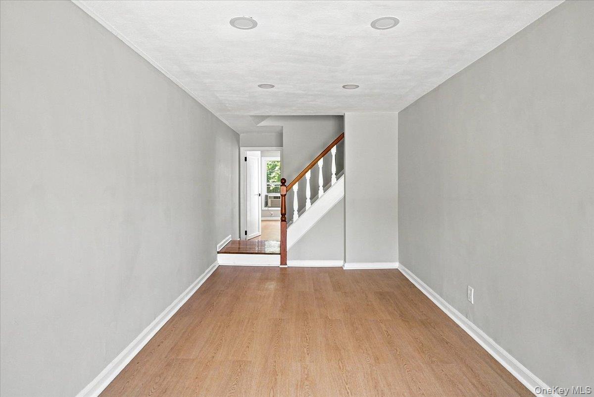 Single Family 117th Street Queens, NY 11420, MLS-1034000-2