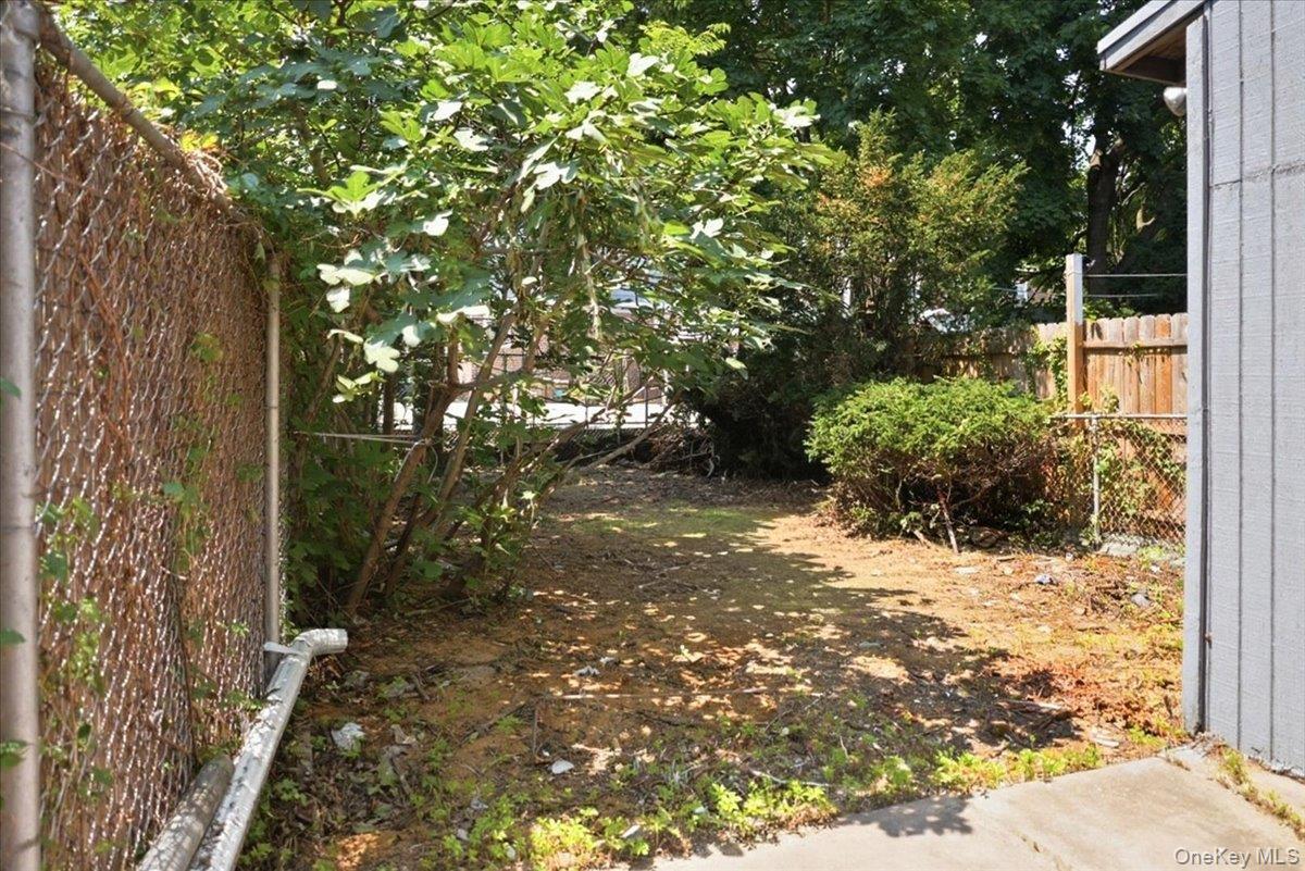 Single Family 117th Street Queens, NY 11420, MLS-1034000-25