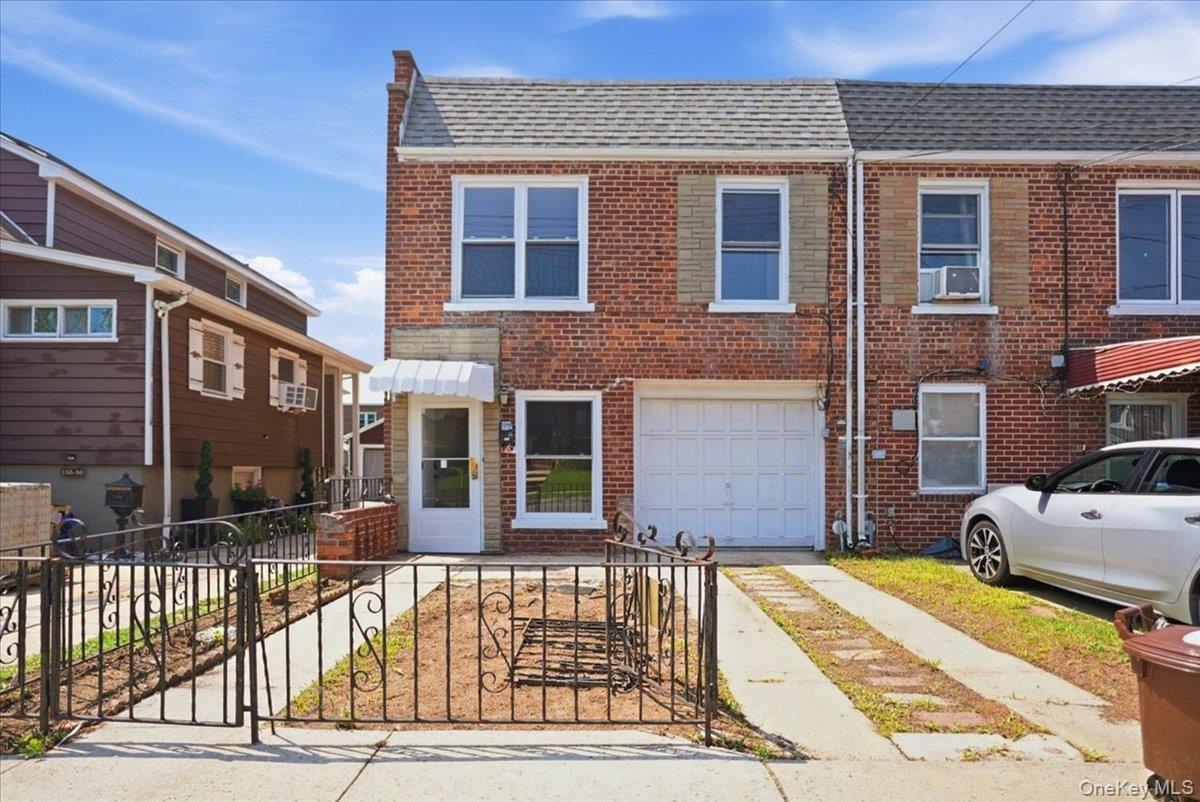 Single Family 117th Street  Queens, NY 11420, MLS-1034000-27
