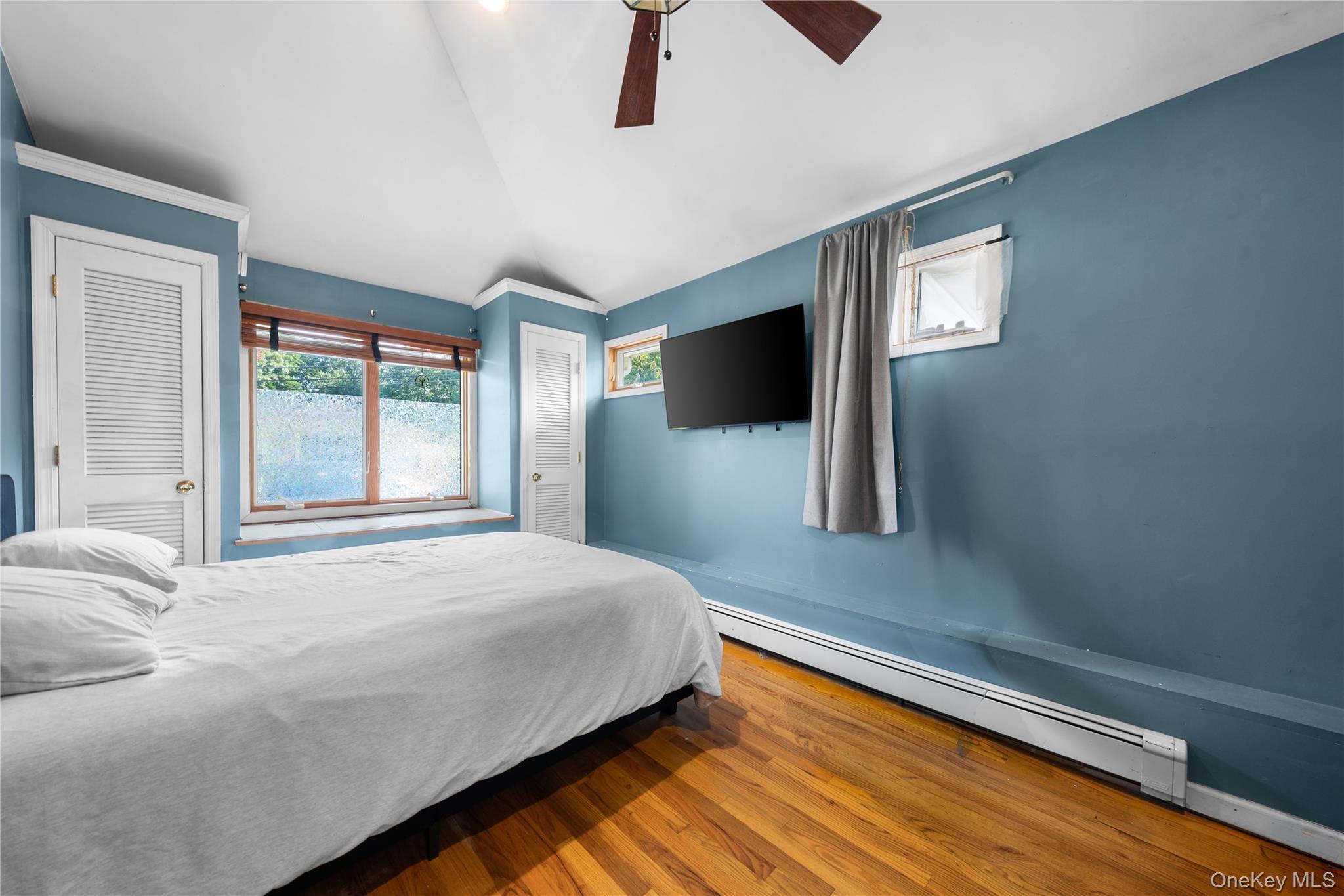 Single Family Charmian Street Suffolk County, NY 11746, MLS-1034006-11