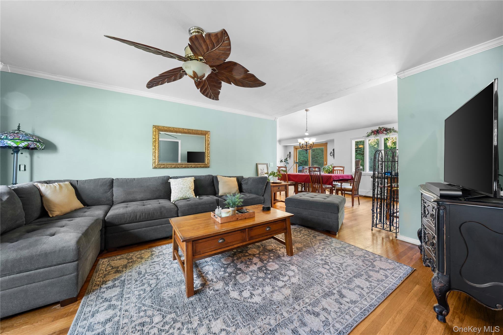 Single Family Charmian Street Suffolk County, NY 11746, MLS-1034006-3