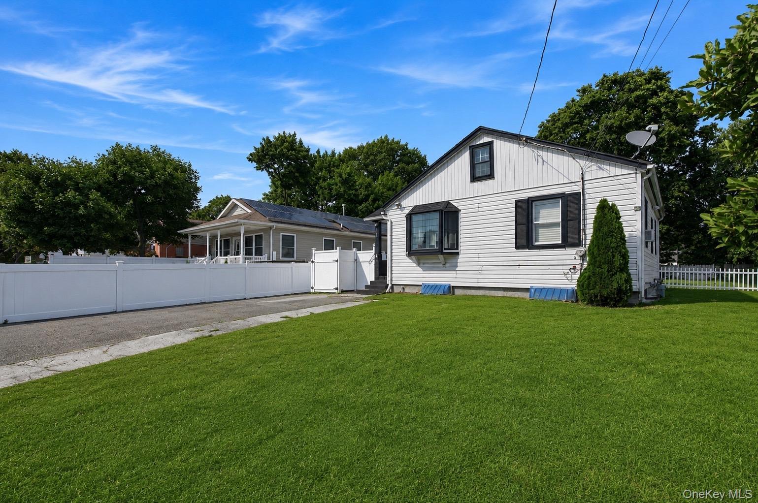Single Family Crooked Hill Road  Suffolk County, NY 11717, MLS-1034007-23