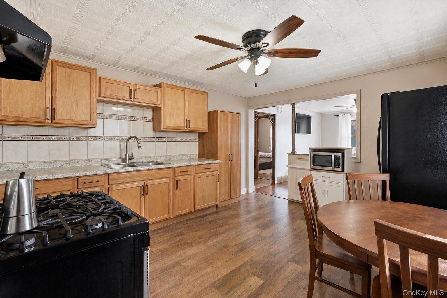 Single Family Crooked Hill Road  Suffolk County, NY 11717, MLS-1034007-9