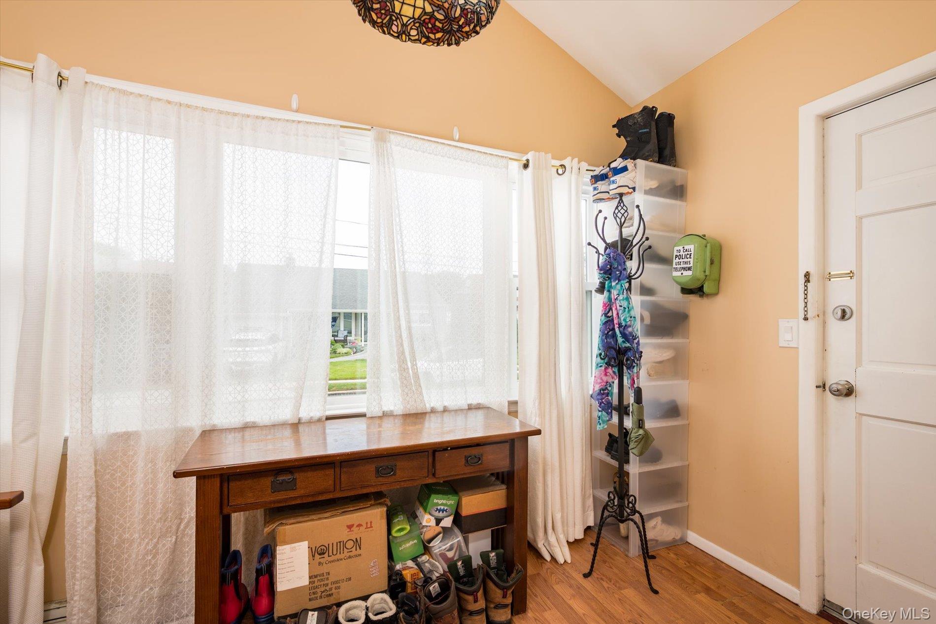 Single Family Ruth Place Nassau County, NY 11710, MLS-1034022-14