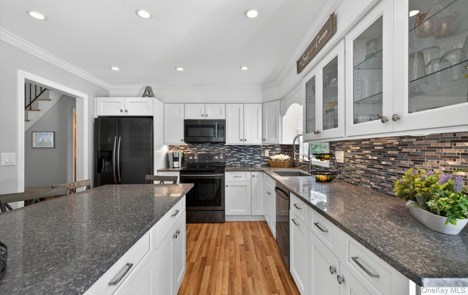 Single Family Bergen Court  Suffolk County, NY 11746, MLS-1034026-10