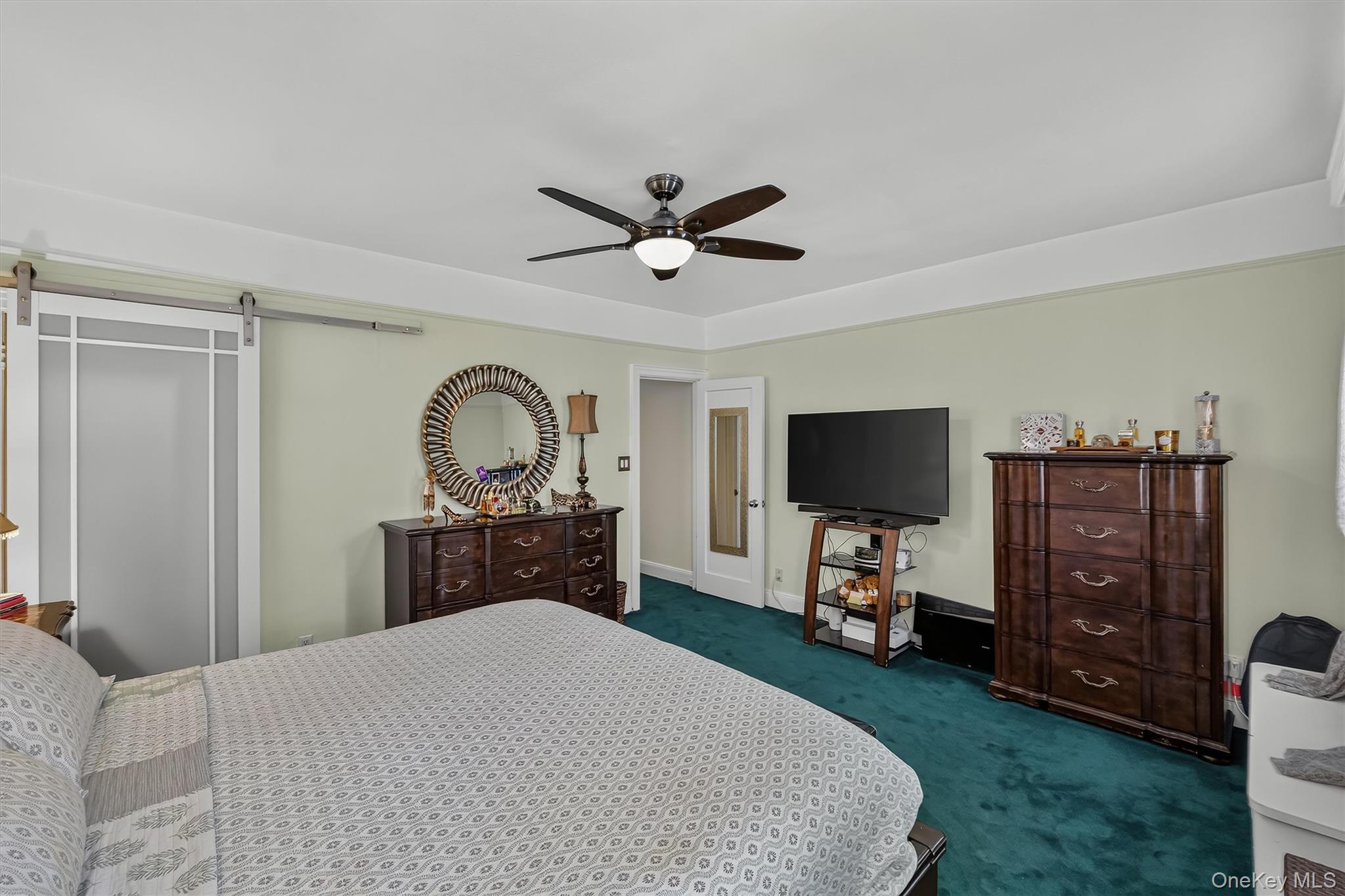 Single Family Holland Avenue  Bronx, NY 10467, MLS-1034028-35