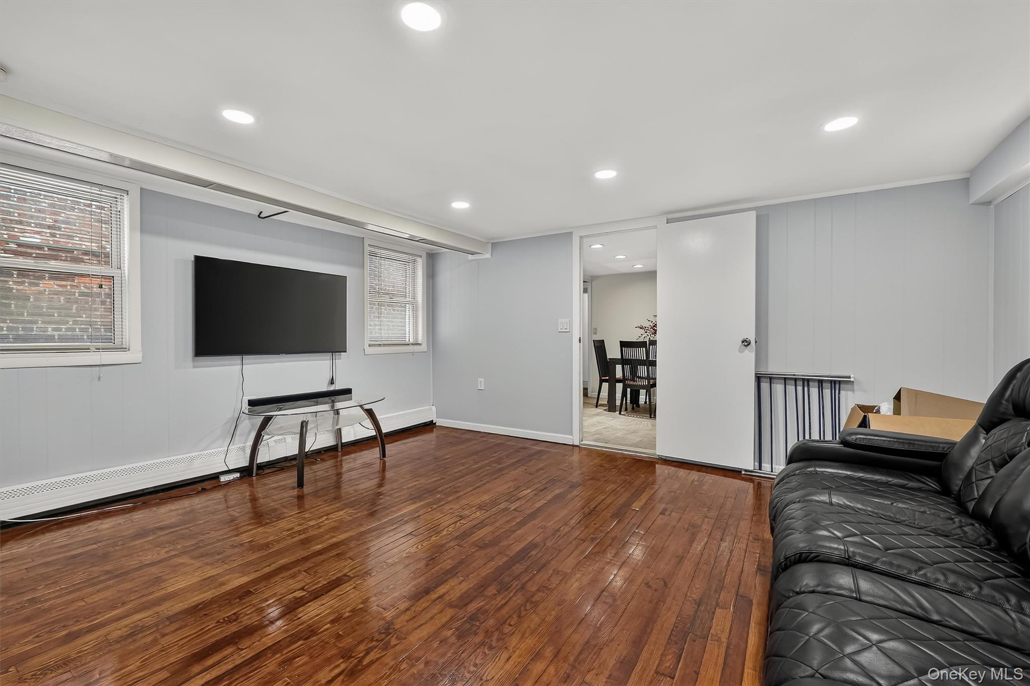 Single Family Holland Avenue  Bronx, NY 10467, MLS-1034028-38