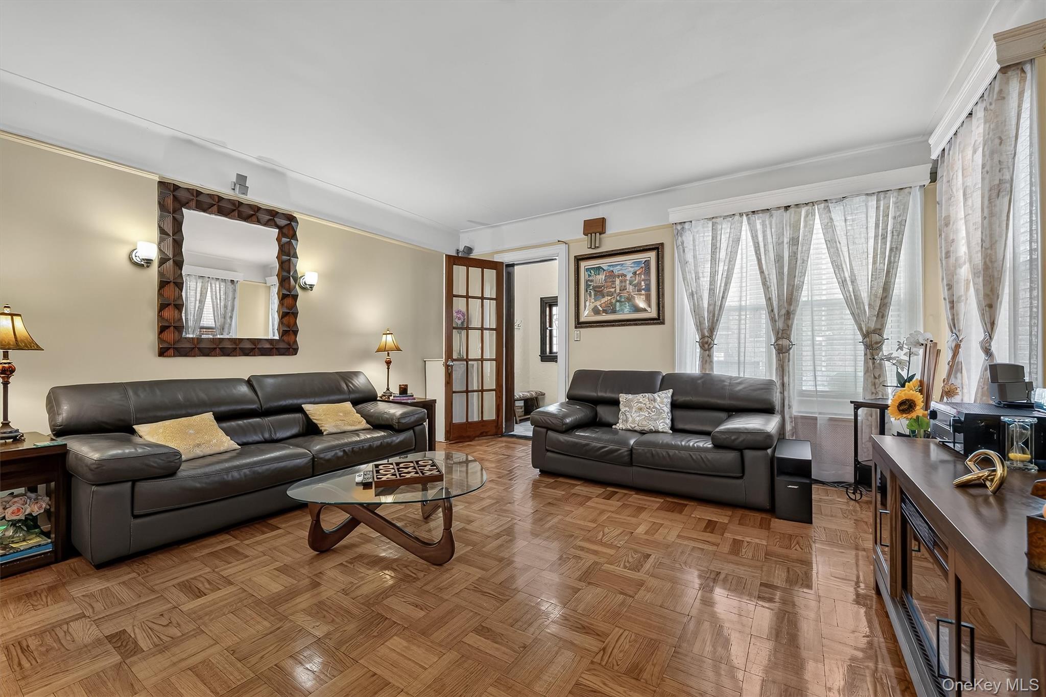 Single Family Holland Avenue  Bronx, NY 10467, MLS-1034028-9