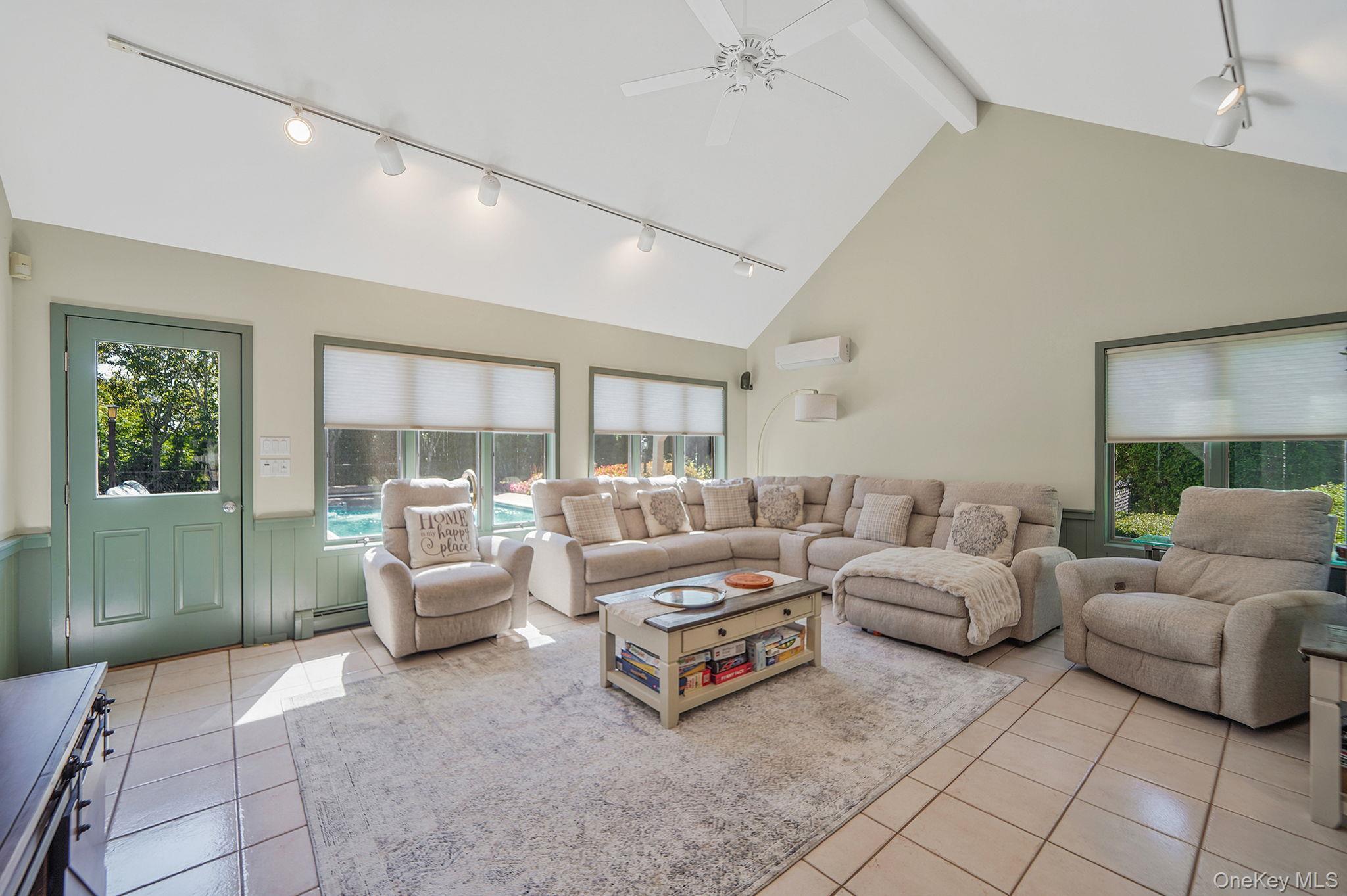 Single Family Seacove Lane  Suffolk County, NY 11901, MLS-1034035-14