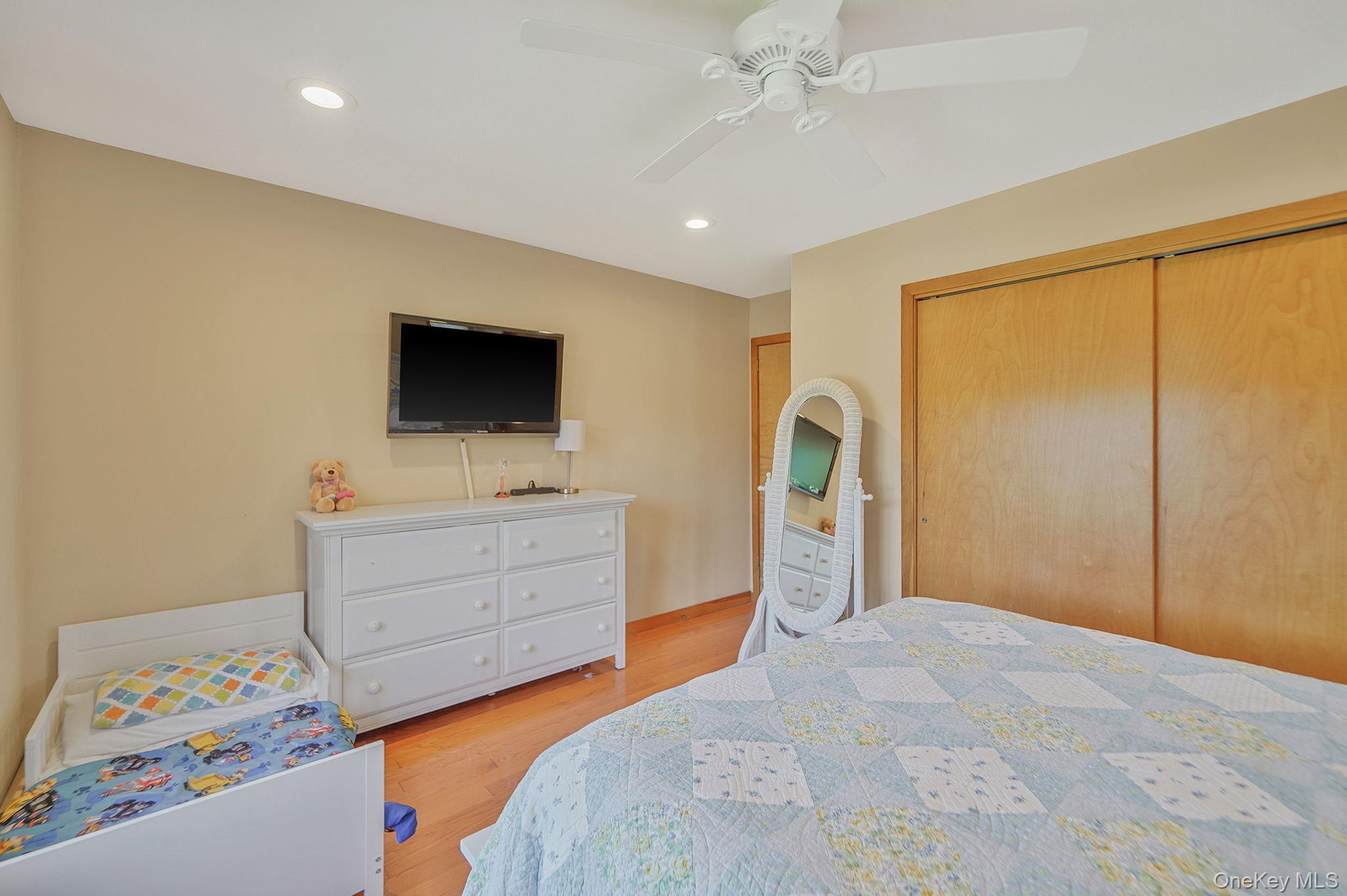 Single Family Seacove Lane  Suffolk County, NY 11901, MLS-1034035-23