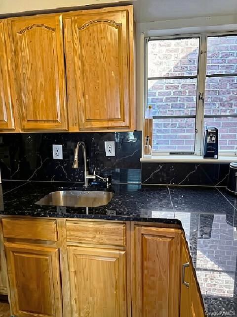 Single Family 67th Road  Queens, NY 11374, MLS-1034036-4