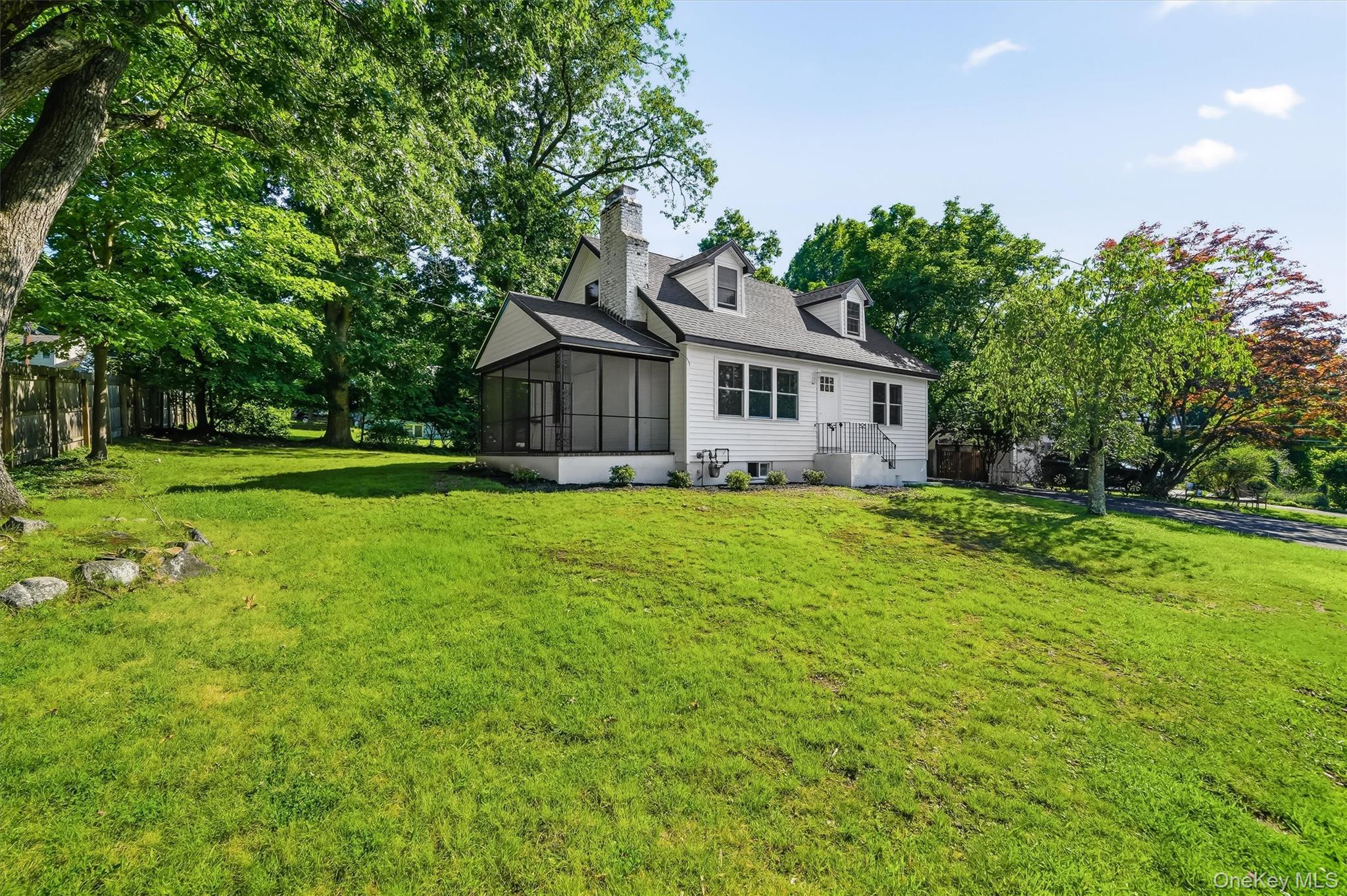 Single Family Francis Place Rockland County, NY 10960, MLS-1034039-2