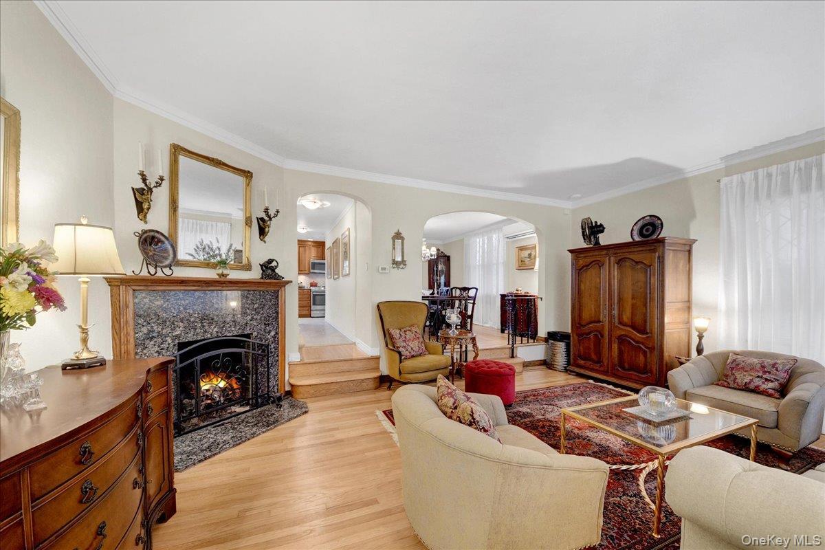 Single Family Tenbroeck Avenue Bronx, NY 10461, MLS-1034068-4