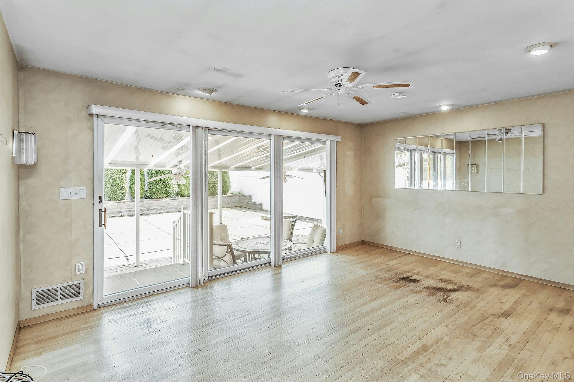Single Family Gerhard Road  Nassau County, NY 11803, MLS-1034073-10