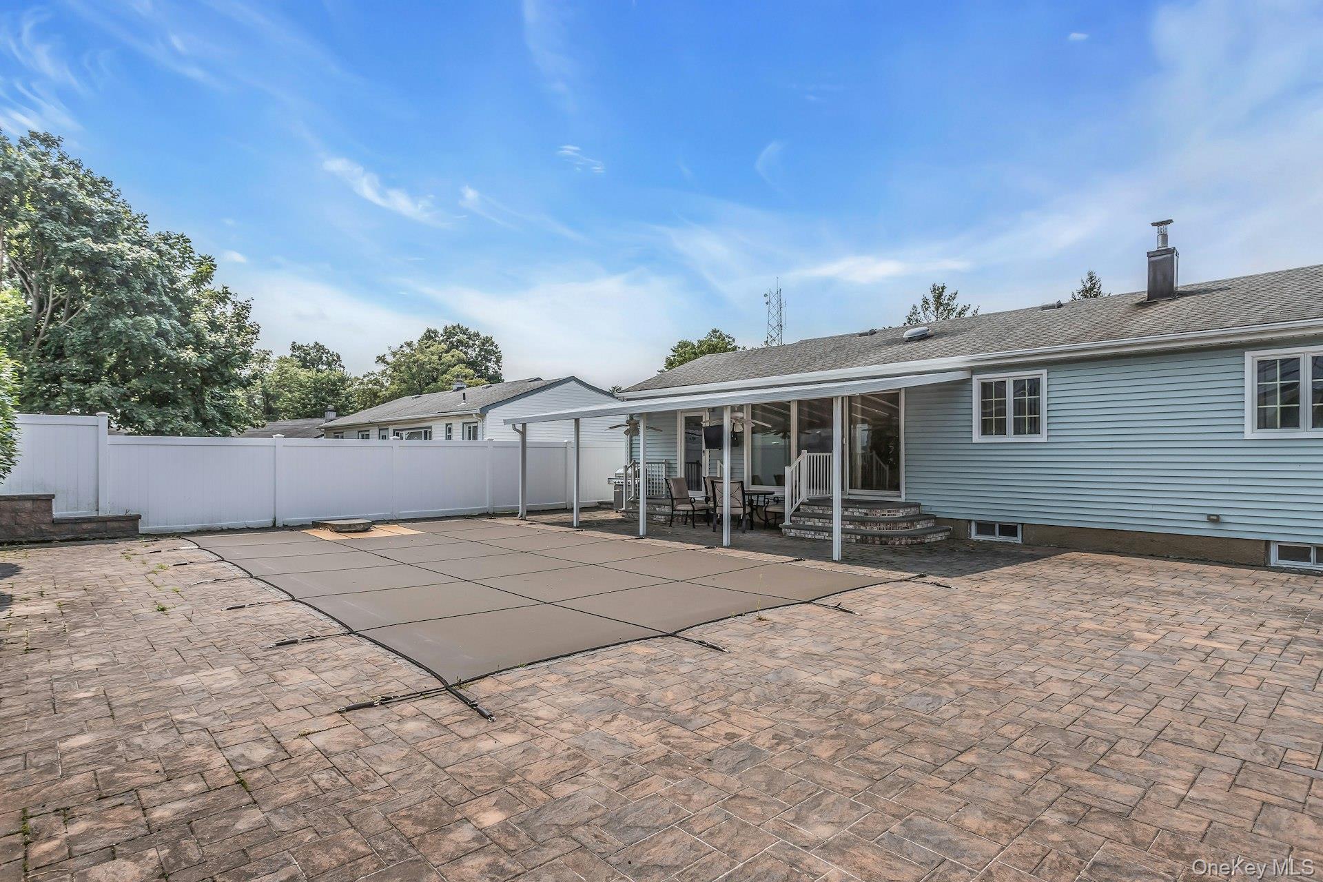Single Family Gerhard Road  Nassau County, NY 11803, MLS-1034073-30