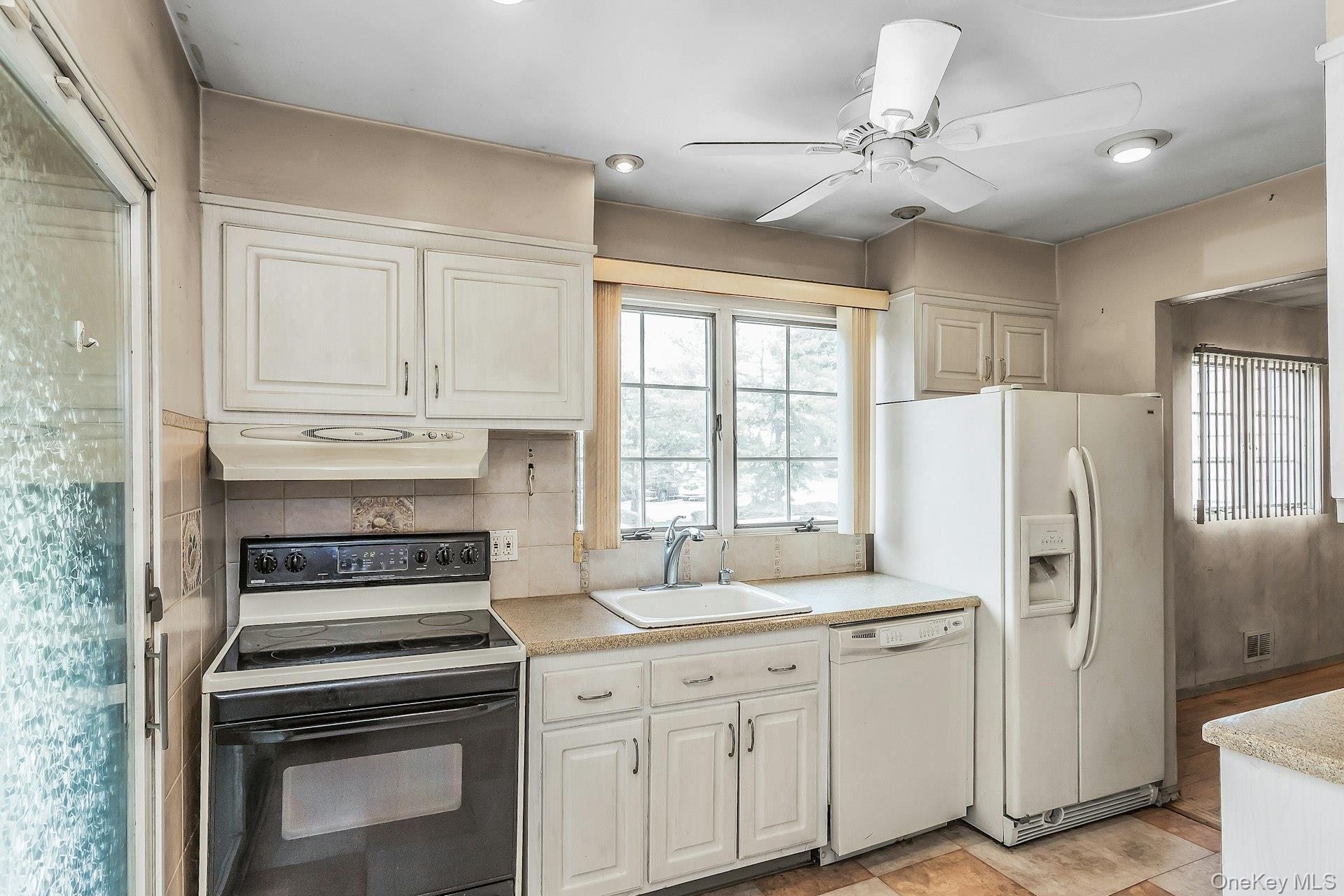 Single Family Gerhard Road  Nassau County, NY 11803, MLS-1034073-4