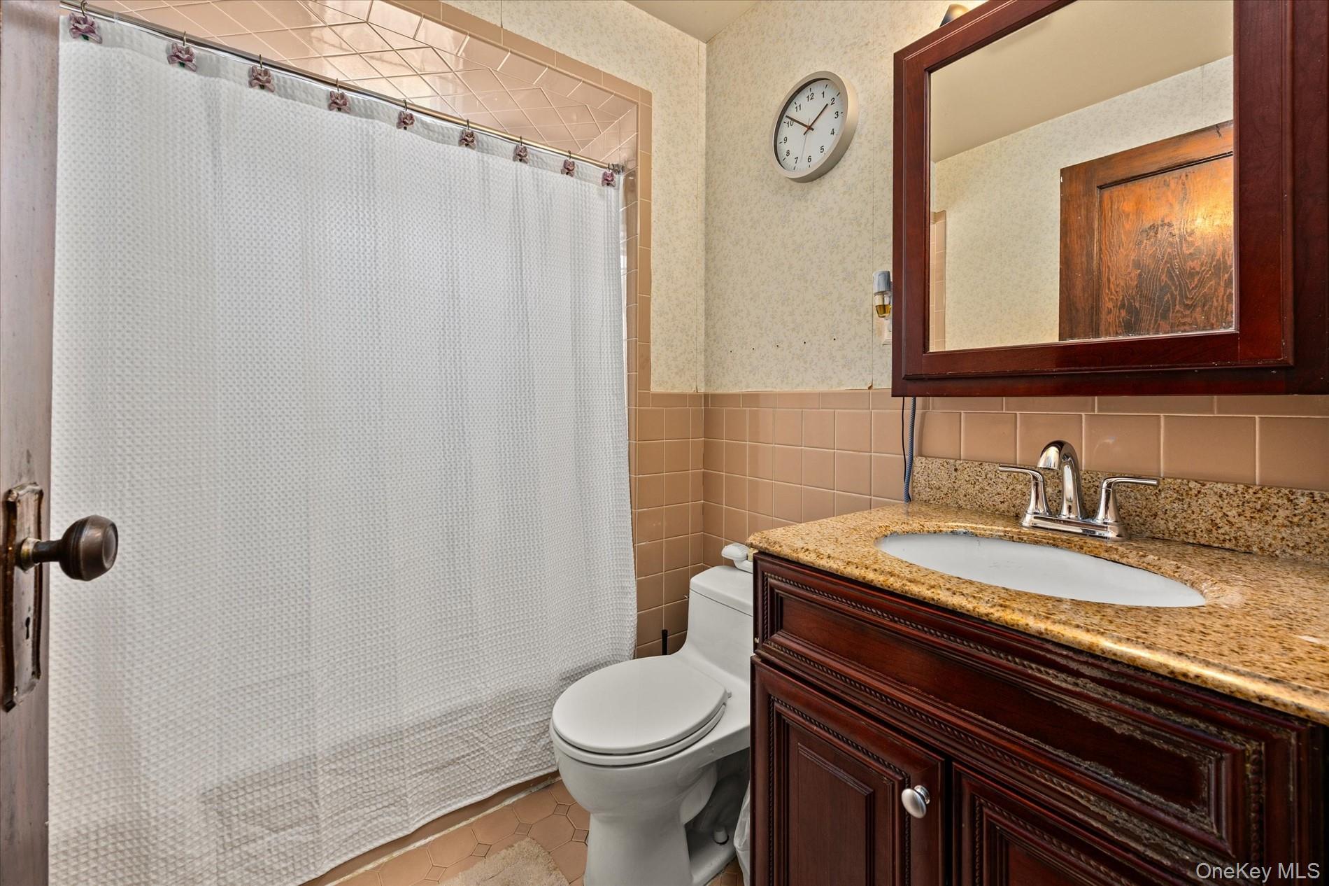 Single Family 83rd Street  Queens, NY 11417, MLS-1034088-18