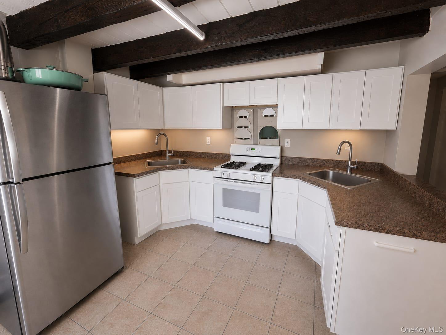 Single Family Klingher Court Rockland County, NY 10970, MLS-1034102-7