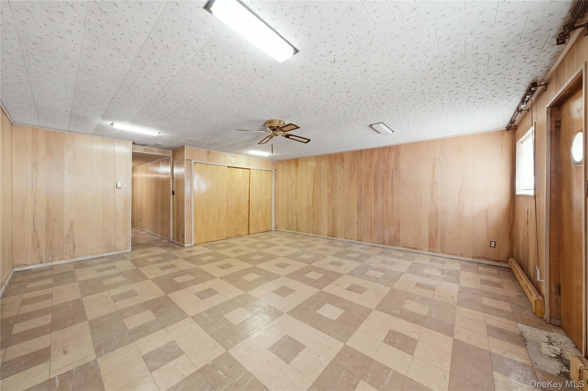 Single Family 73rd Place  Queens, NY 11379, MLS-1034108-17