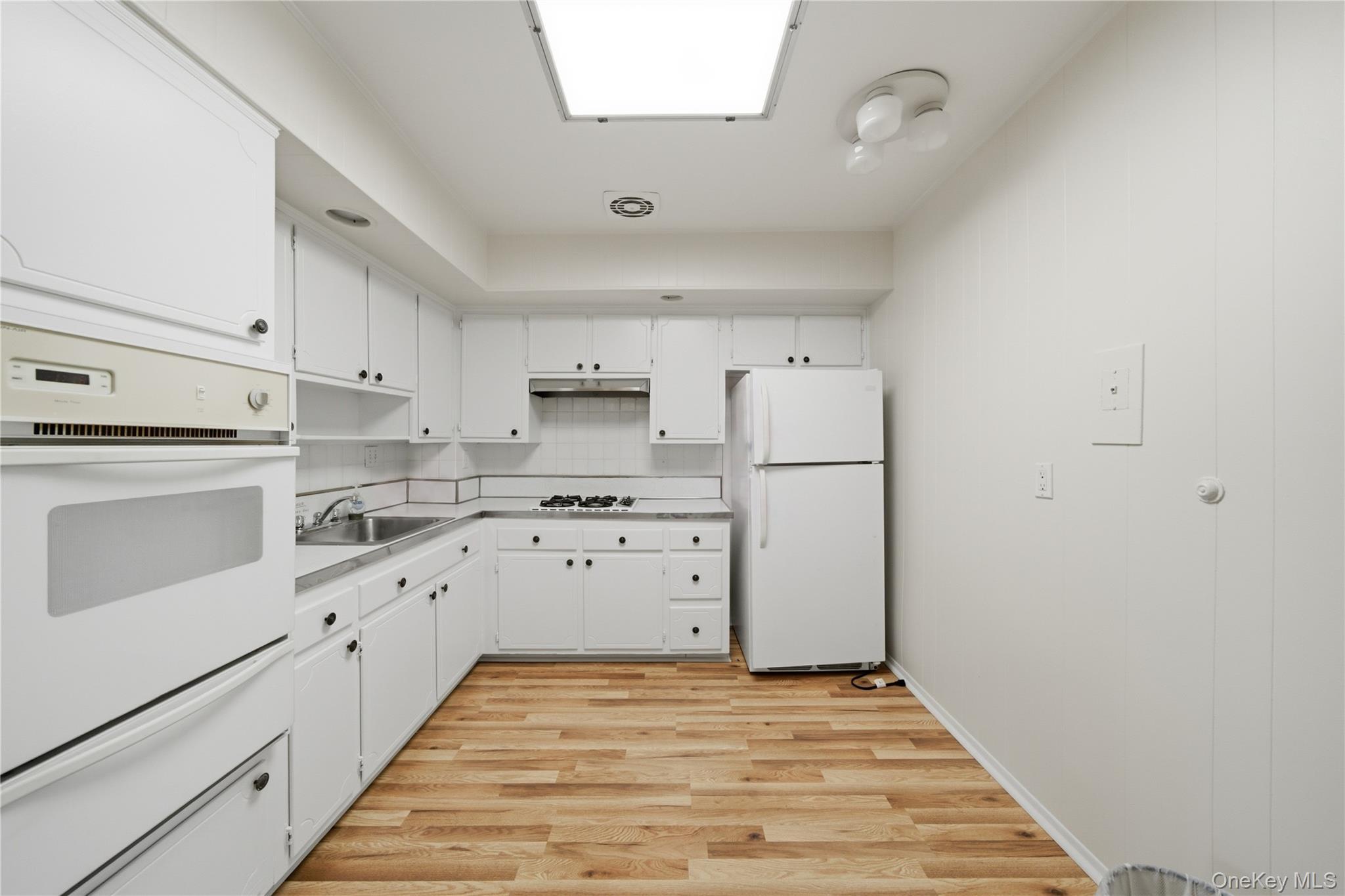 Single Family 73rd Place  Queens, NY 11379, MLS-1034108-22