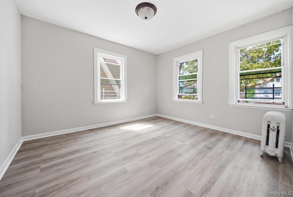 Single Family 197th Street  Queens, NY 11412, MLS-1034126-14