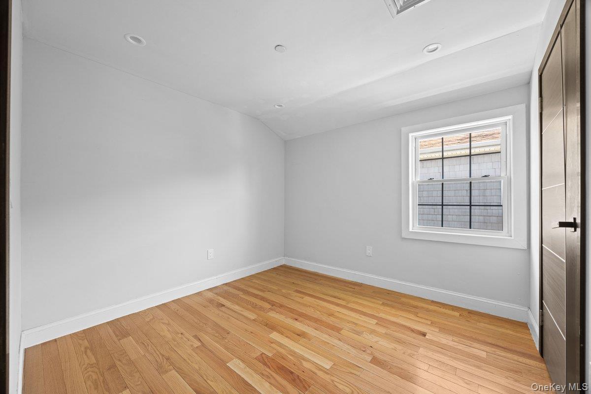 Single Family 142 Street Queens, NY 11436, MLS-1034130-18