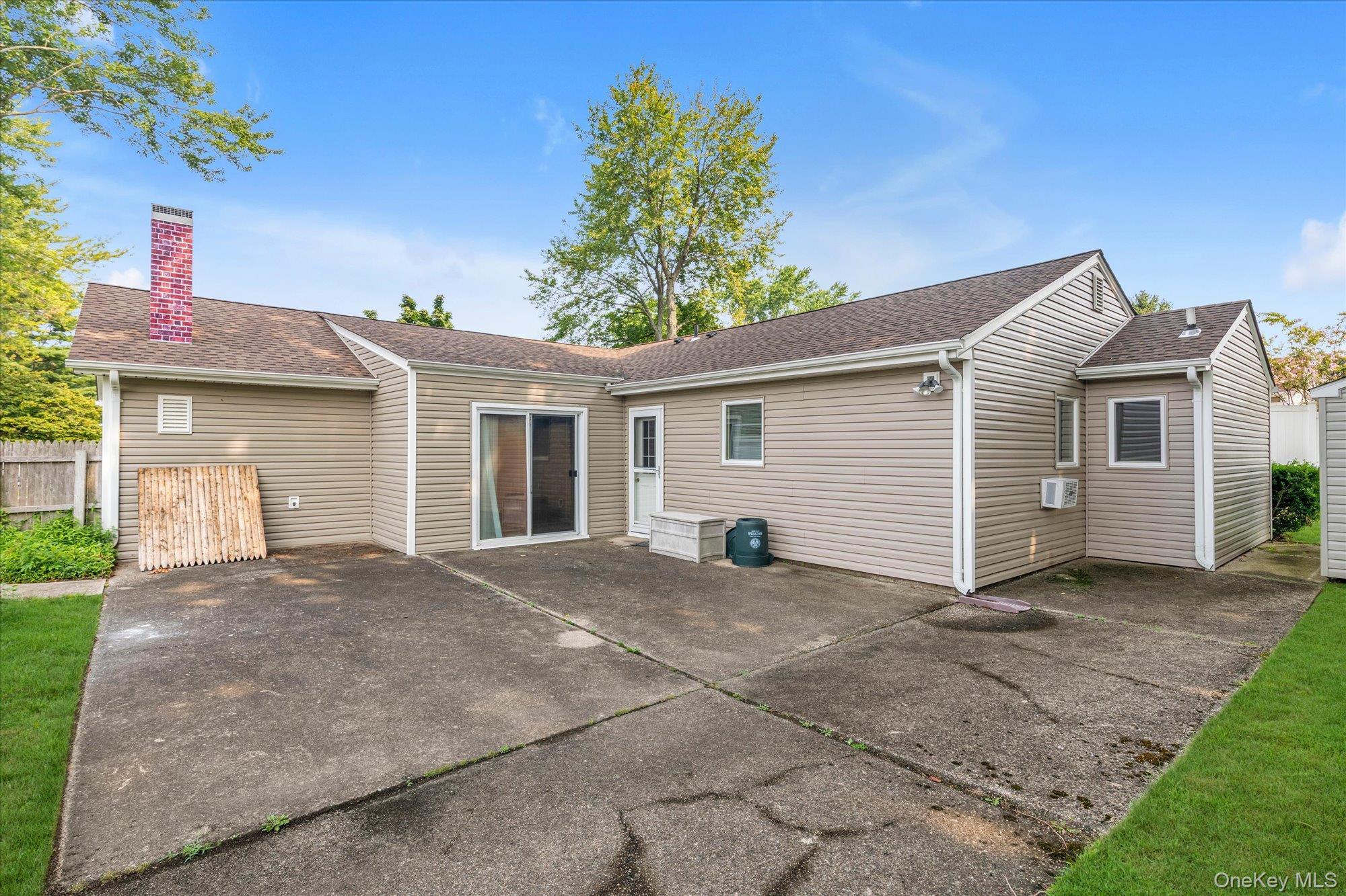 Single Family Lillian Street  Suffolk County, NY 11776, MLS-1034140-19