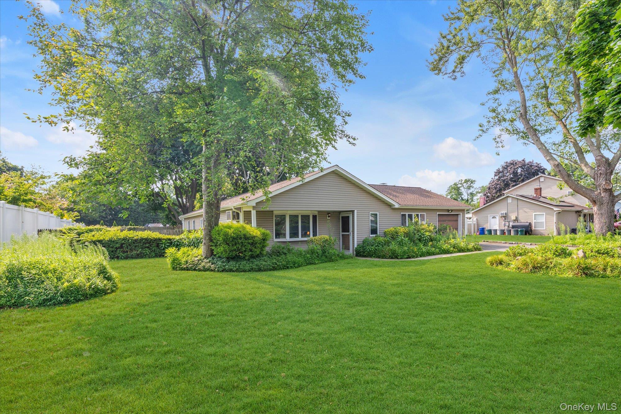 Single Family Lillian Street  Suffolk County, NY 11776, MLS-1034140-22