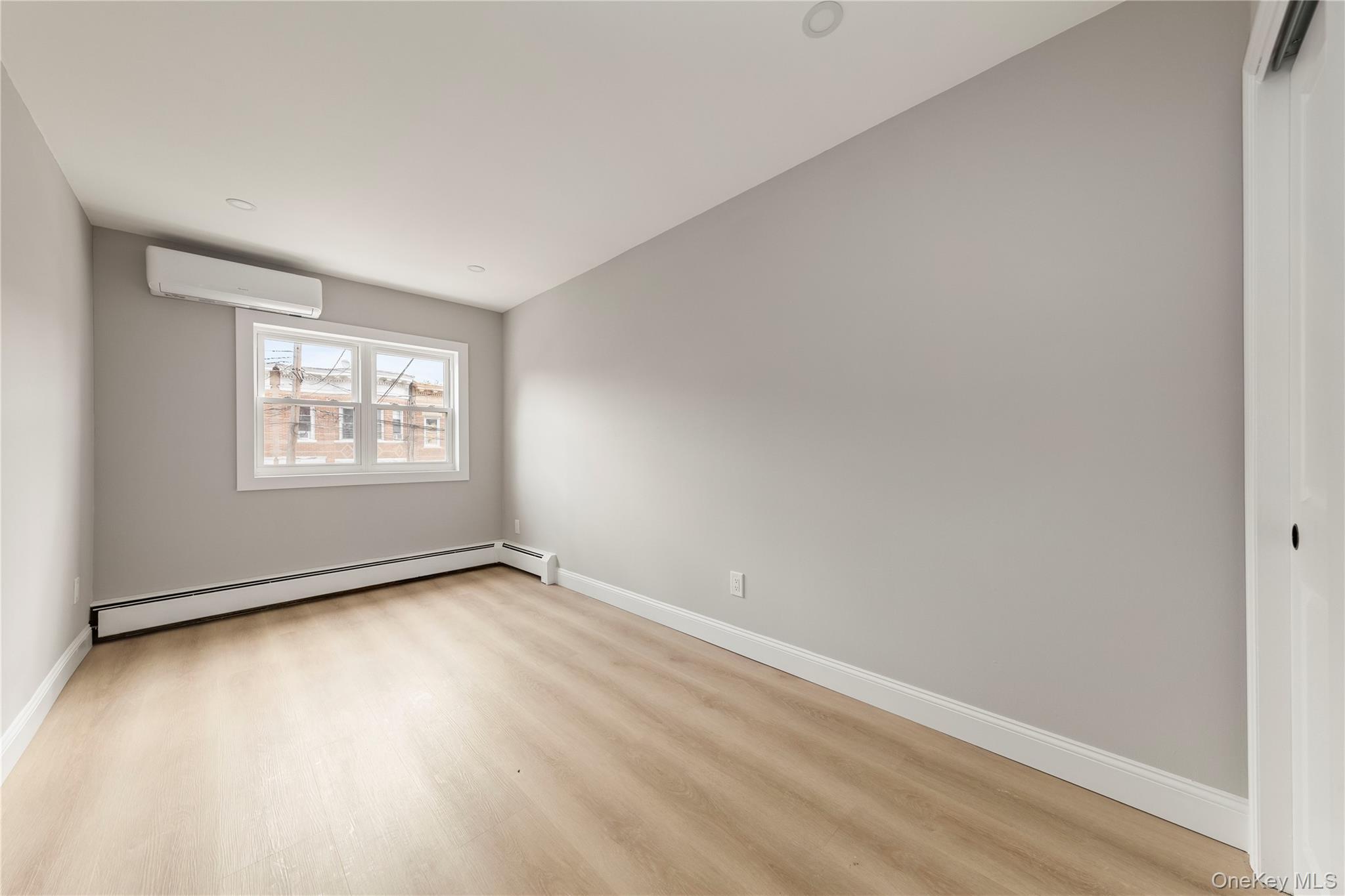 Single Family Autumn Avenue Brooklyn, NY 11208, MLS-1034146-20