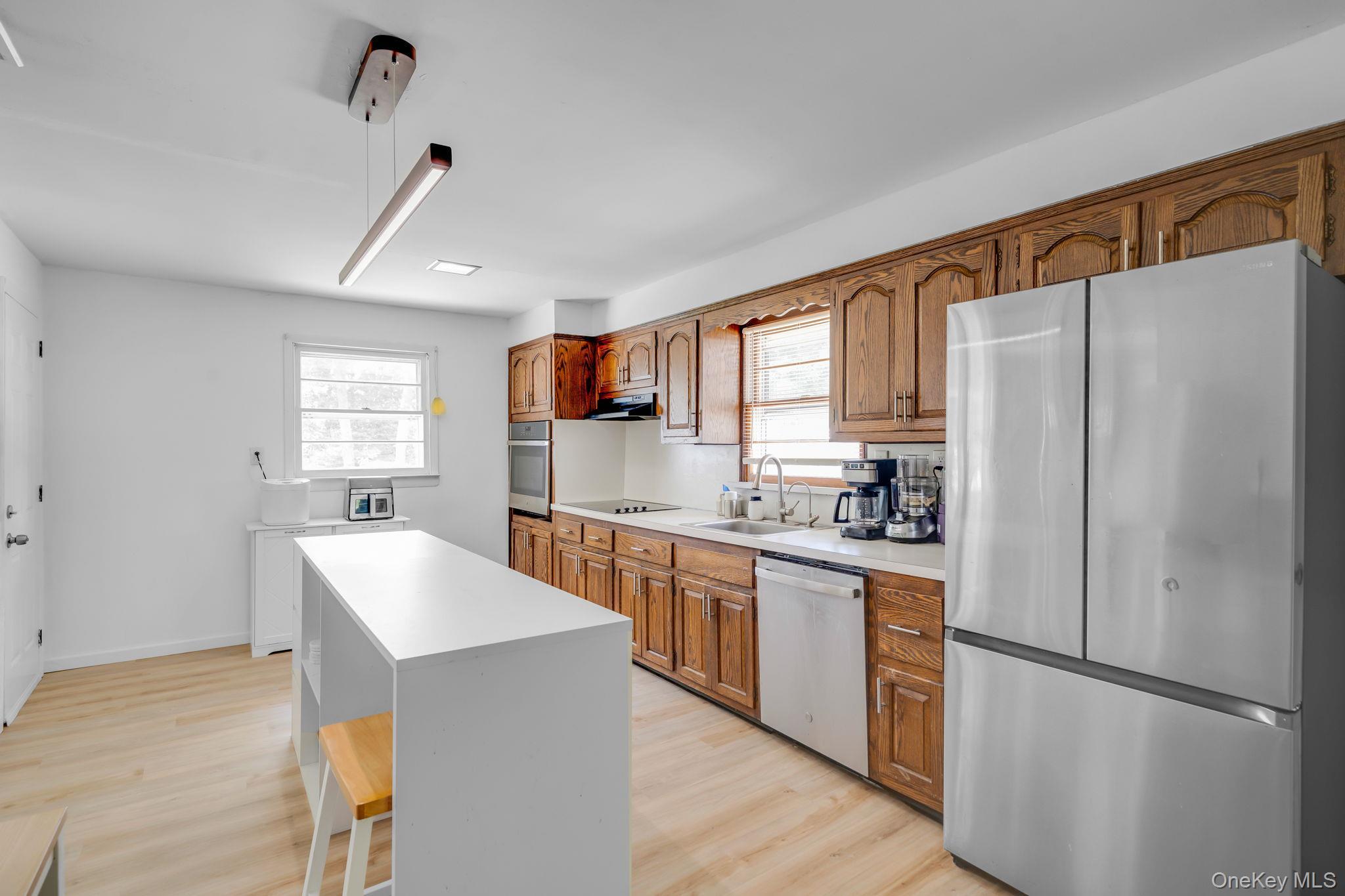 Single Family Oceanview Avenue  Suffolk County, NY 11738, MLS-1034155-10