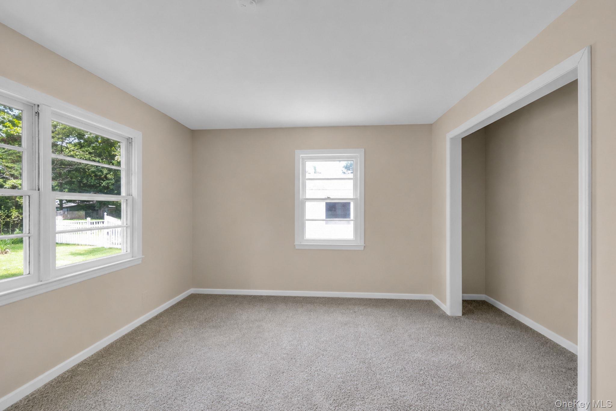Single Family Oceanview Avenue  Suffolk County, NY 11738, MLS-1034155-17