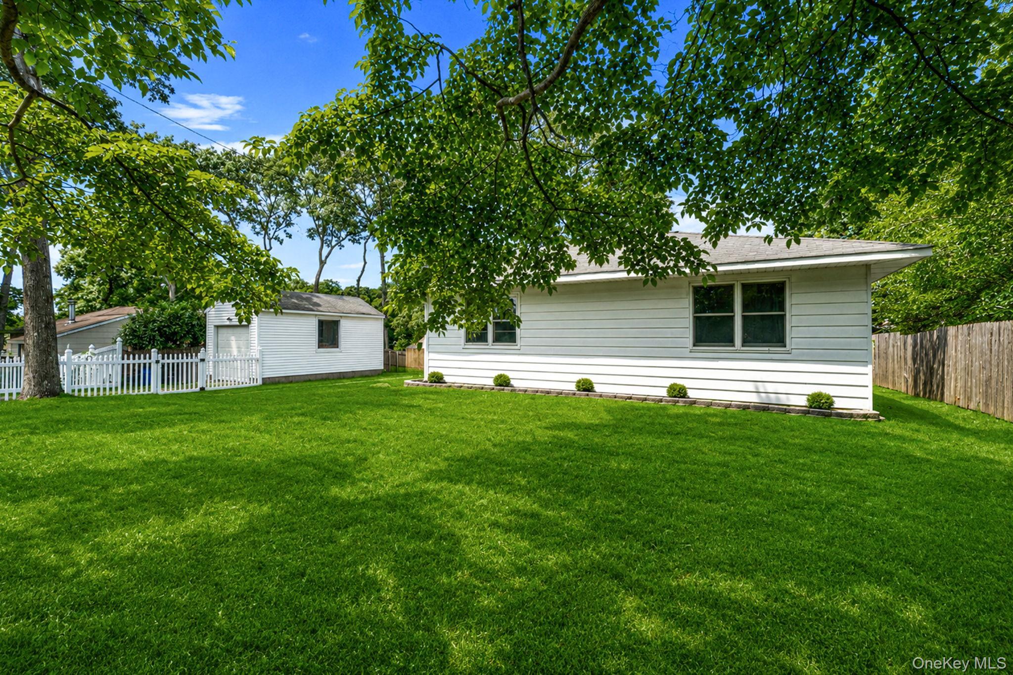 Single Family Oceanview Avenue  Suffolk County, NY 11738, MLS-1034155-24