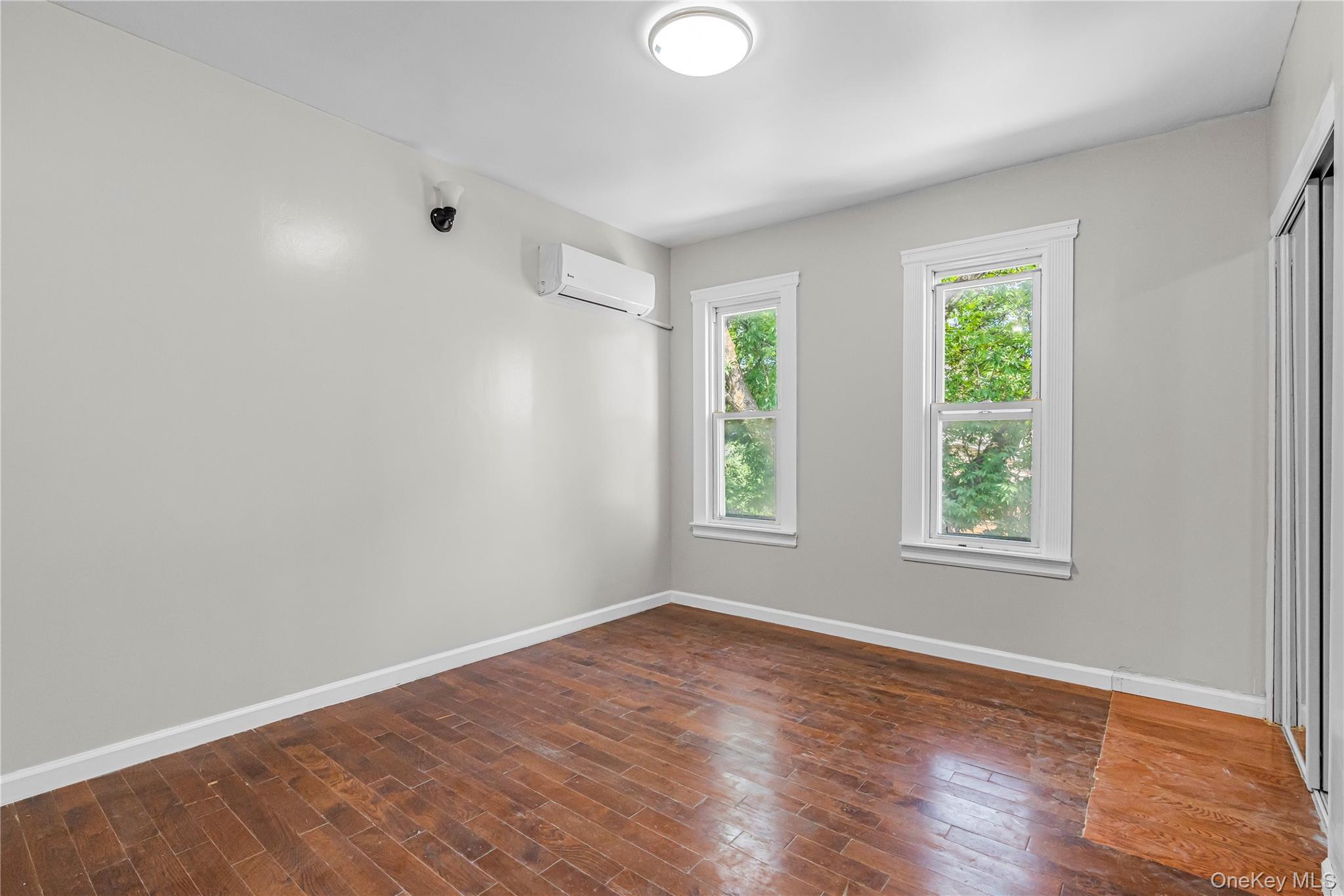 Single Family 102nd Avenue  Queens, NY 11416, MLS-1034162-11