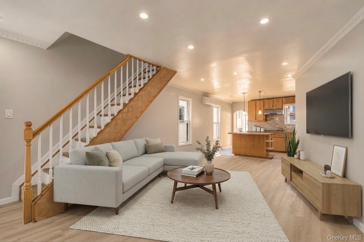 Single Family 102nd Avenue  Queens, NY 11416, MLS-1034162-6