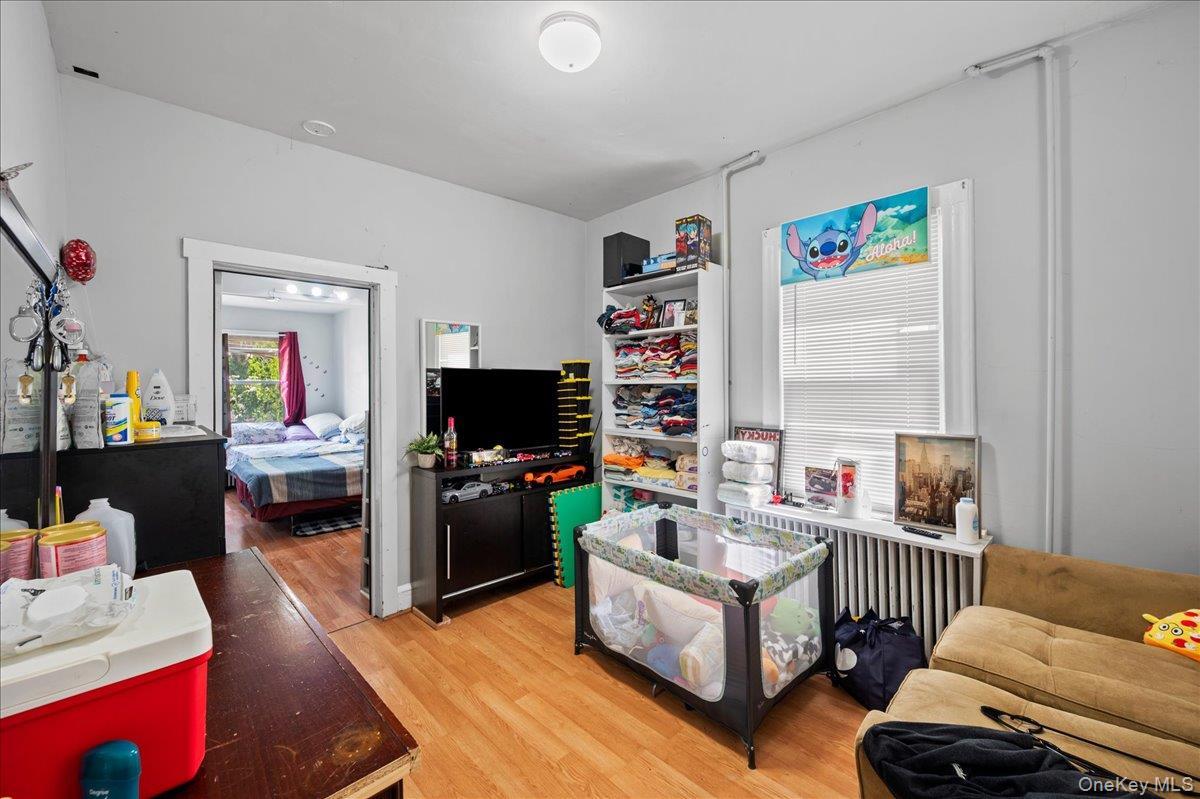 Single Family Olivia Street Westchester County, NY 10573, MLS-1034173-12