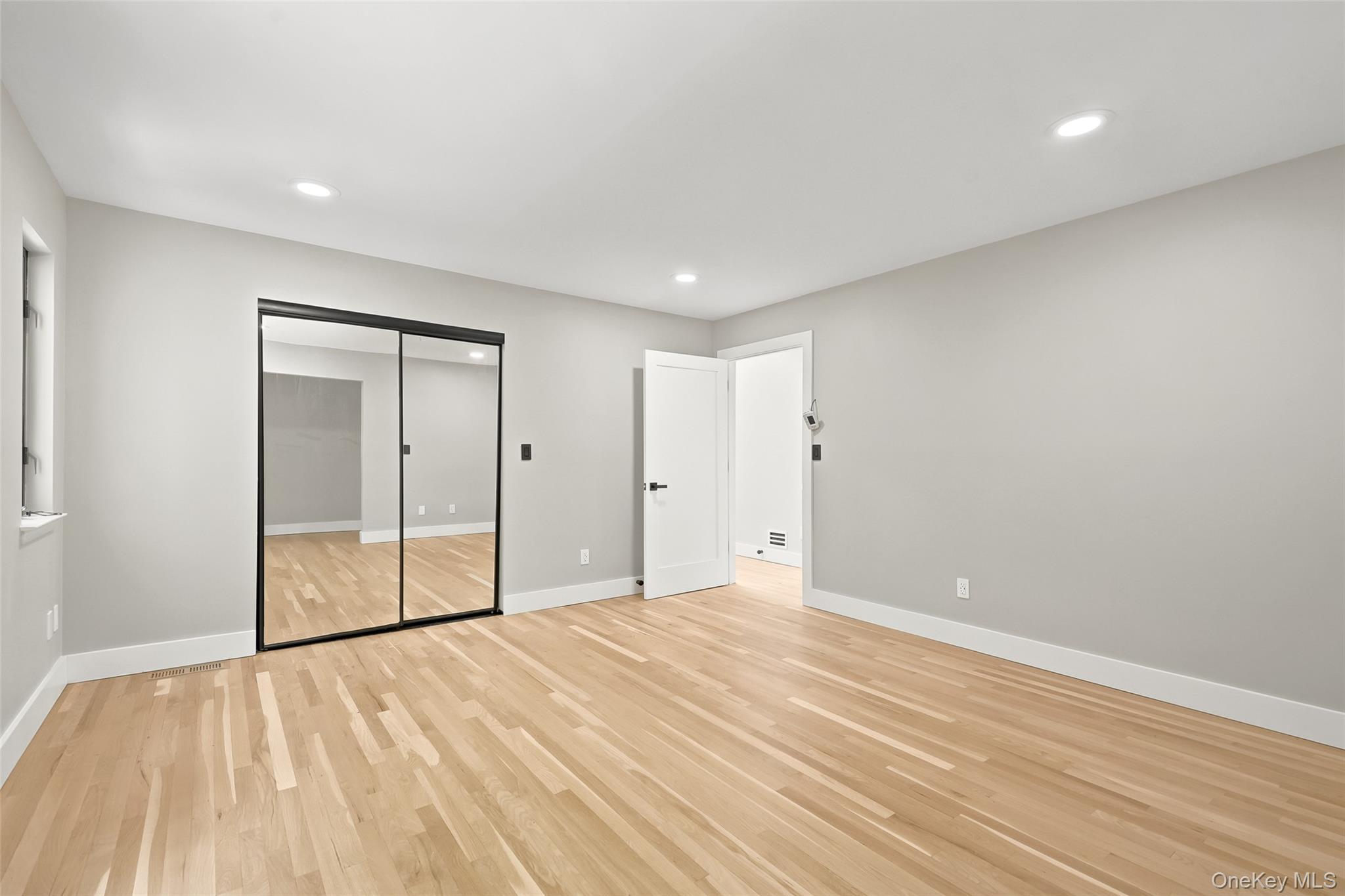 Single Family Harrows Lane  Westchester County, NY 10577, MLS-1034176-23