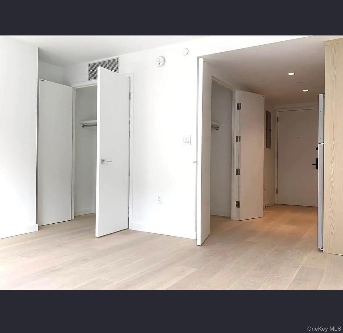 Apartment Ocean Avenue  Brooklyn, NY 11226, MLS-1034193-3