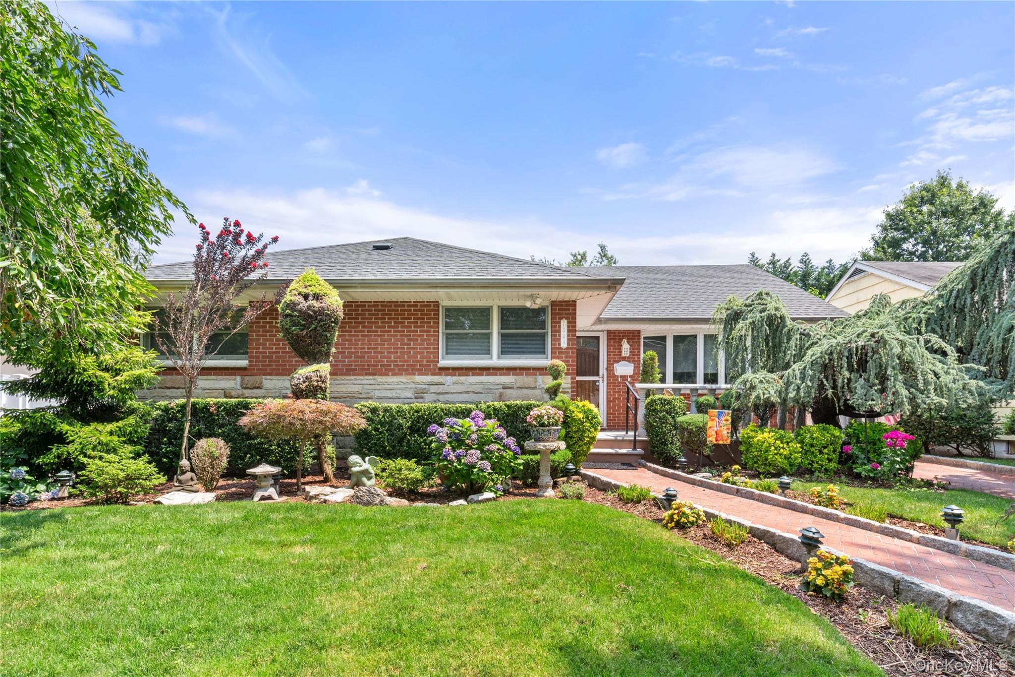 Single Family 196th Place  Queens, NY 11366, MLS-1034194-2